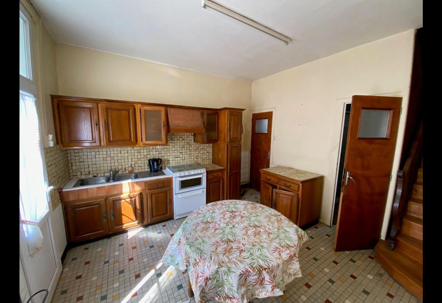 d58108cf-ecb2-4bd3-9e23-3ecf44bbbe1d.jpg