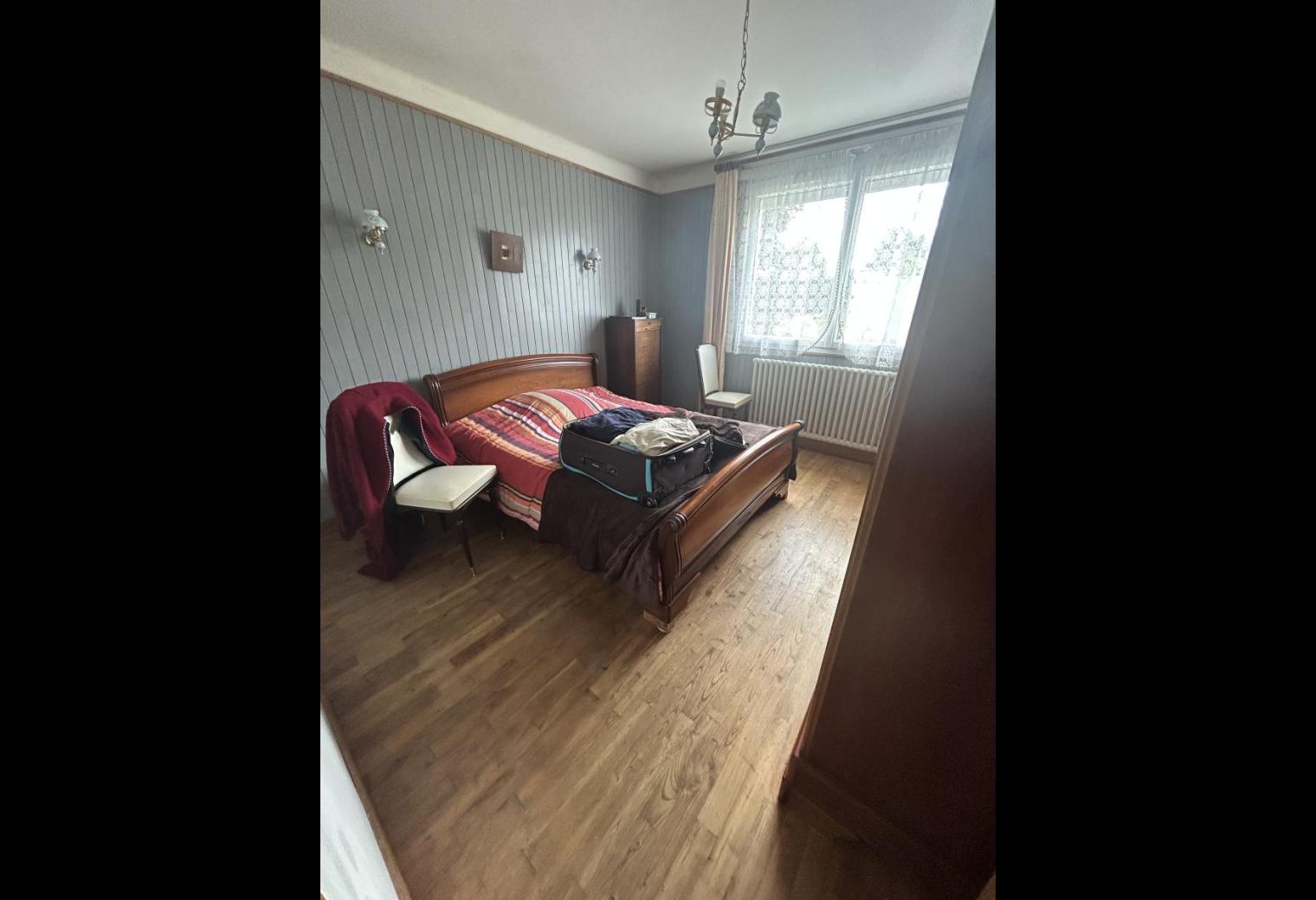 c1d3693d-0633-4cae-8d33-a2049d3e6e83.jpg