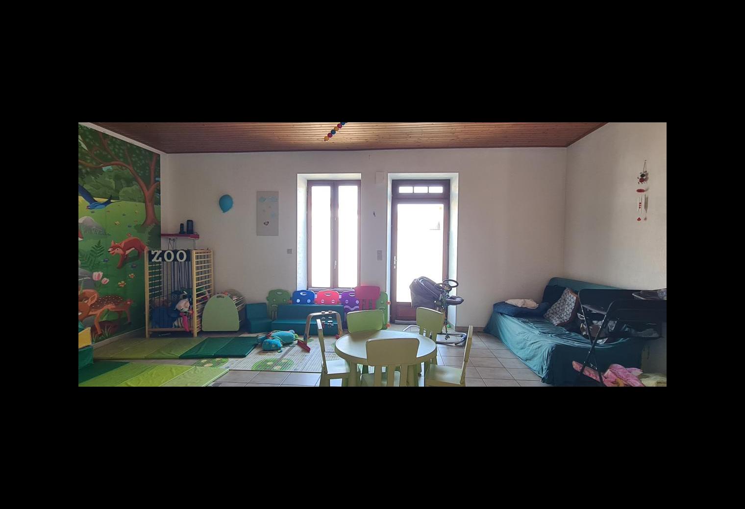 a3d1abd4-3d05-4ebd-a6e9-1709f4975f0a.jpg