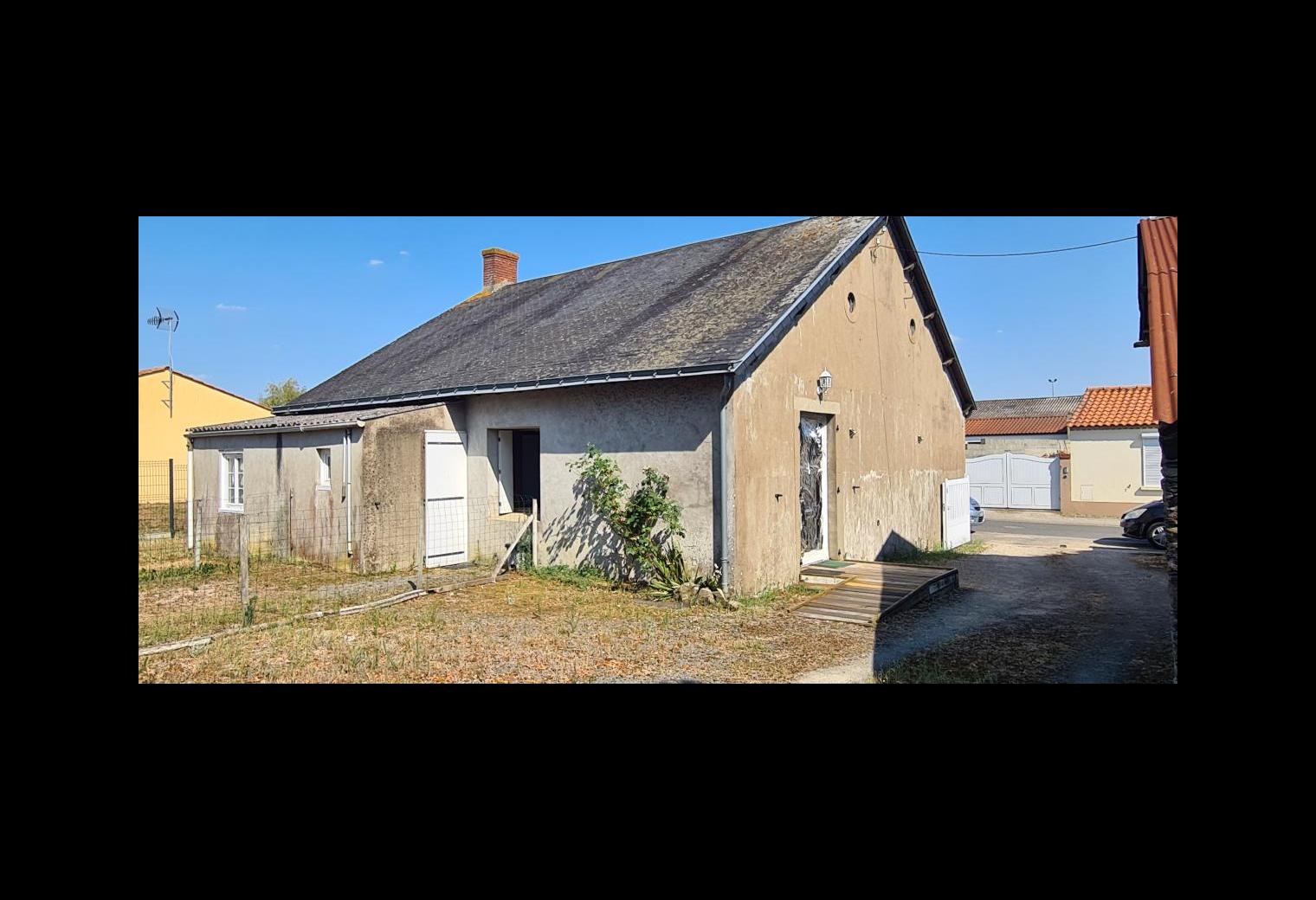 a74de70a-dafd-4bd5-8cf9-6a4e1a645acf.jpg