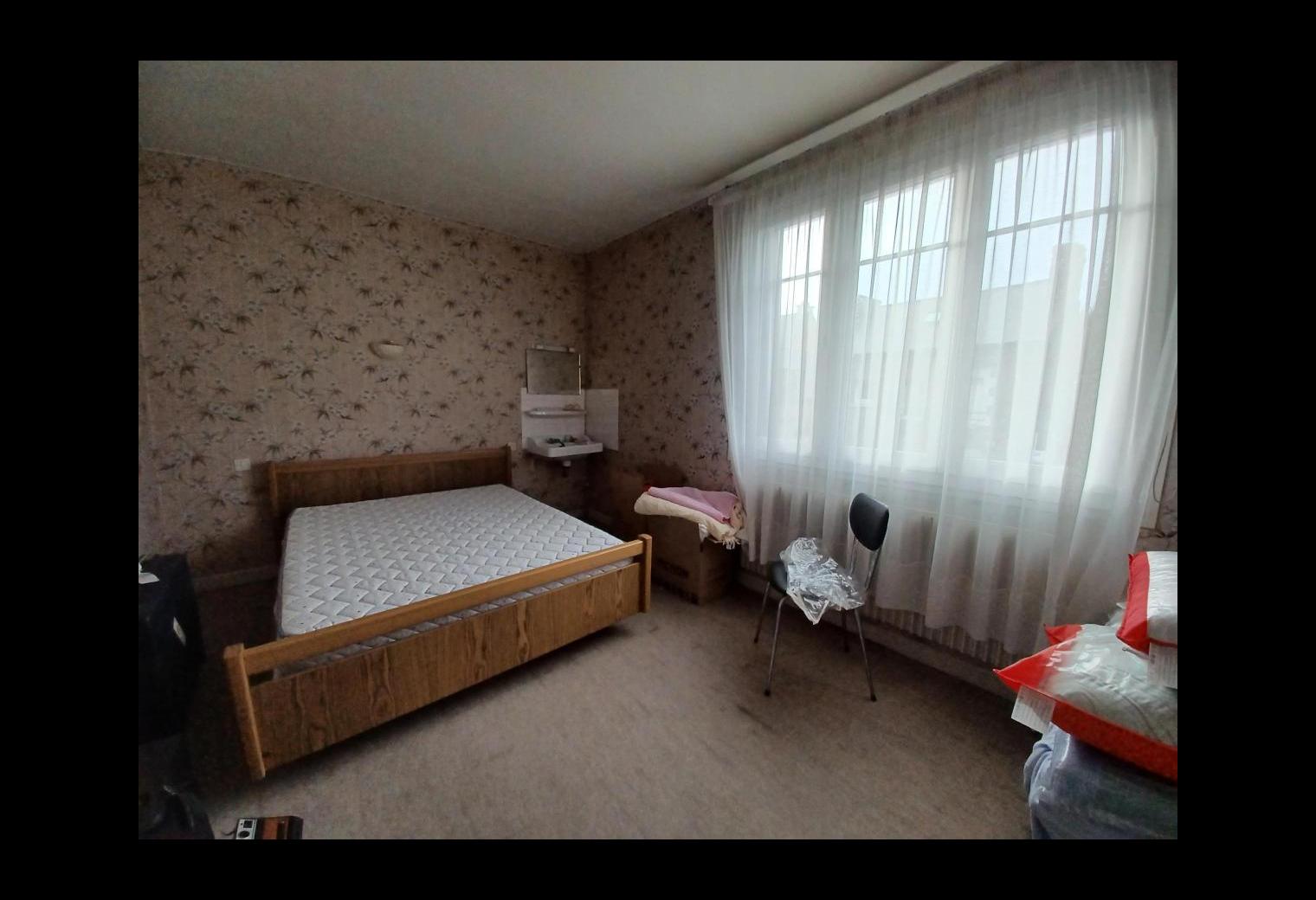 a4fdae31-2074-4988-a9ce-8cf26cc299bb.jpg