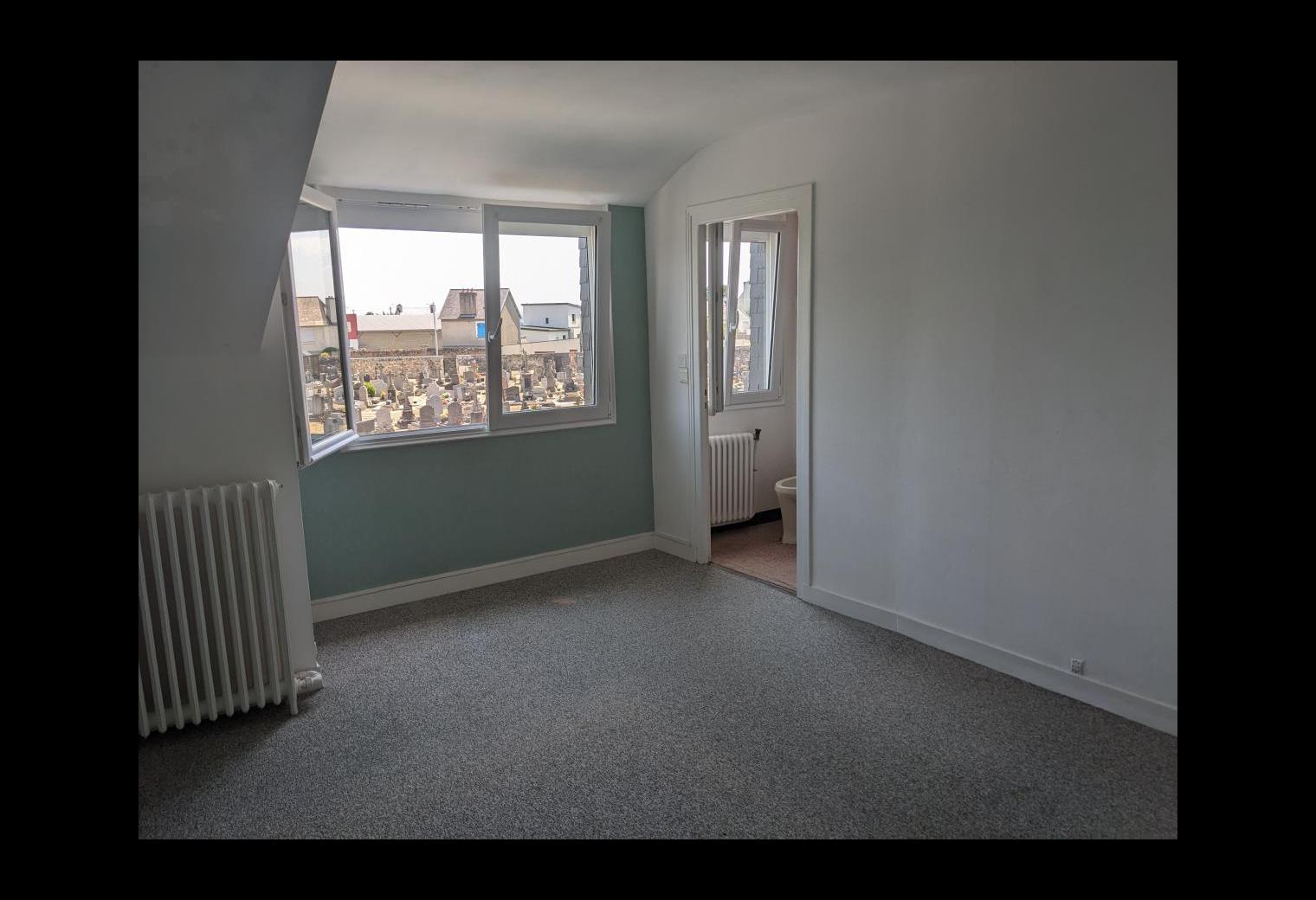 4bd63bbc-55ea-44e6-b7ba-358c69df80ca.jpg