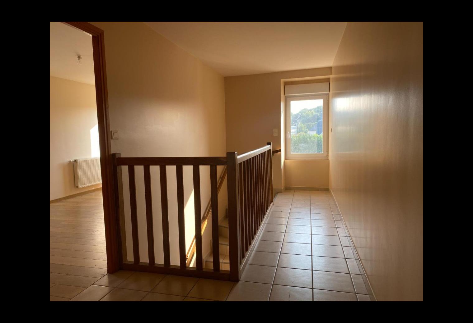 30838ebd-15e6-43e6-84dd-796fb532c527.jpg