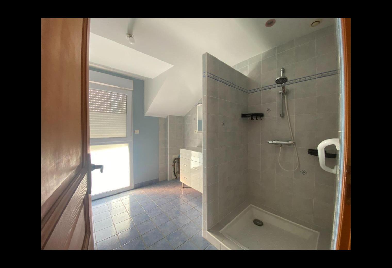 d37ae296-9f42-40f5-9cb7-5cad5bd50257.jpg