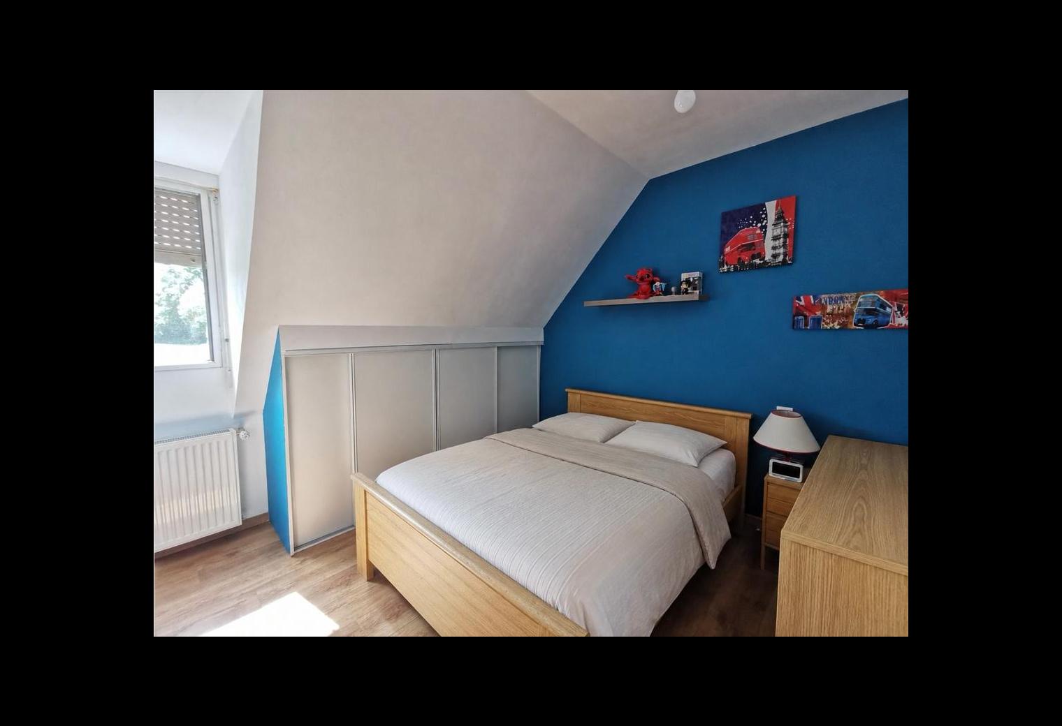 8c15ecb8-3d36-493c-95d3-71de65bd84c7.jpg