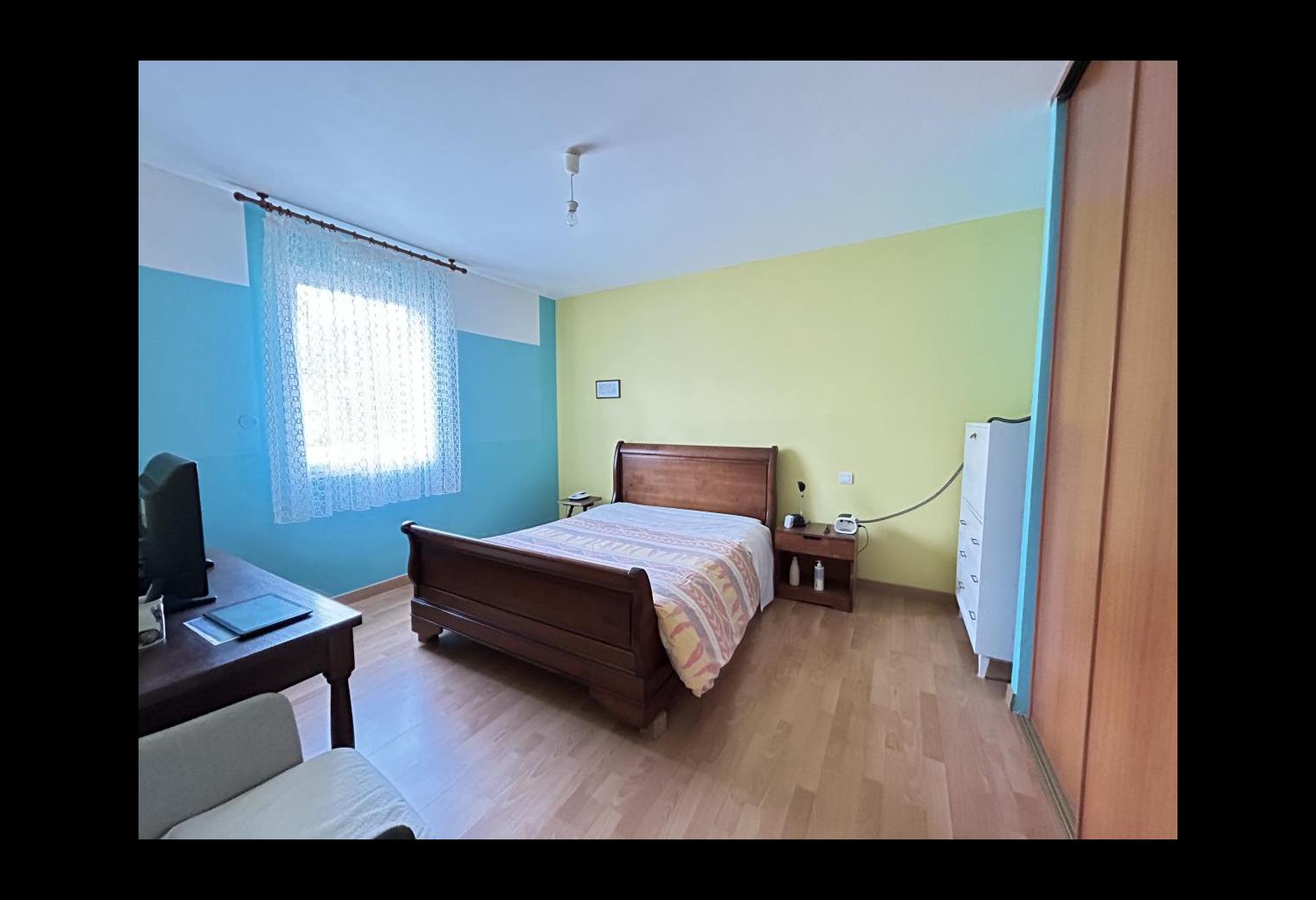d153d8c3-a6ee-4398-9812-6364ff6b8646.jpg
