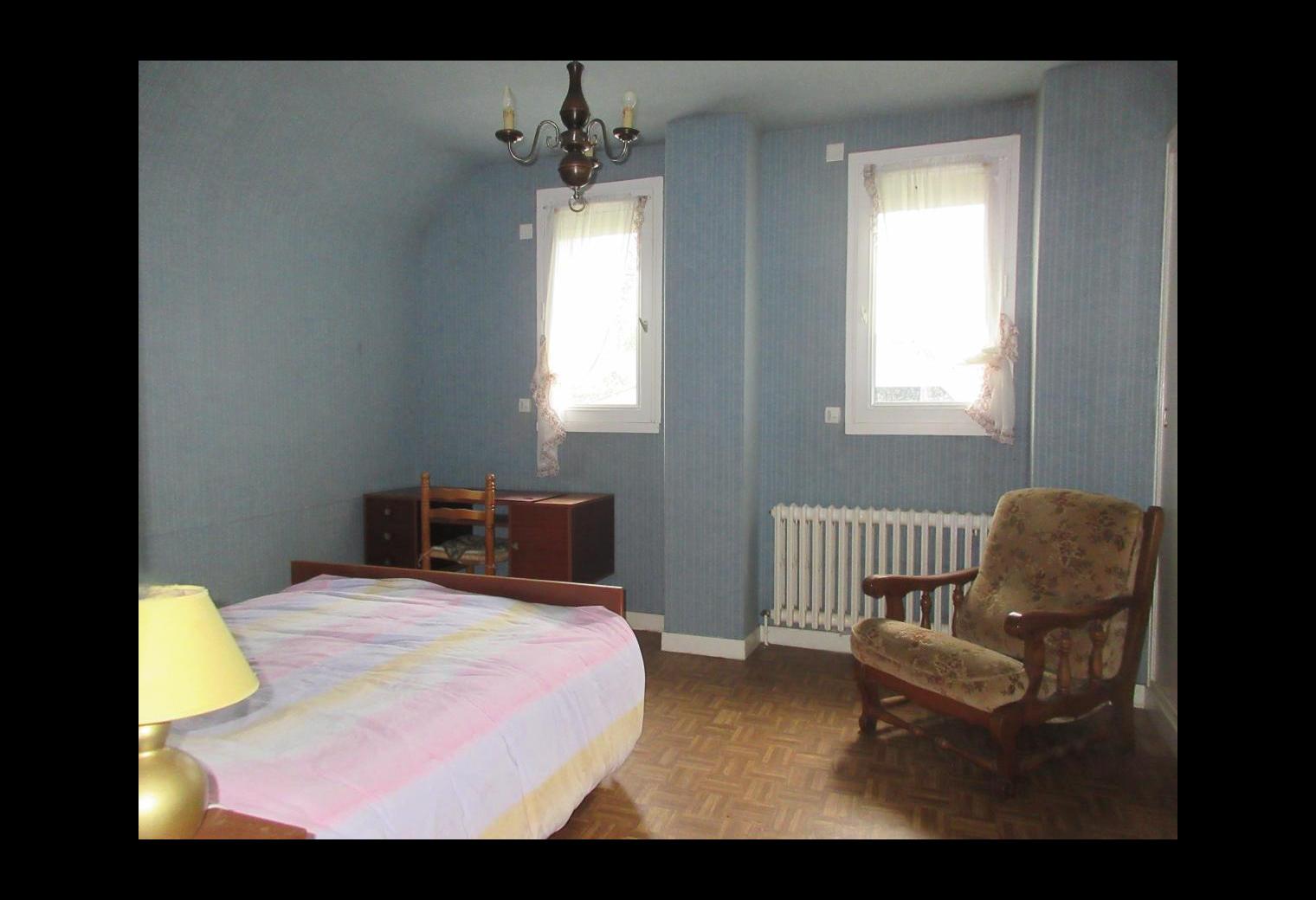 87b92260-d7aa-4284-a2bd-ff809c386fe7.jpg