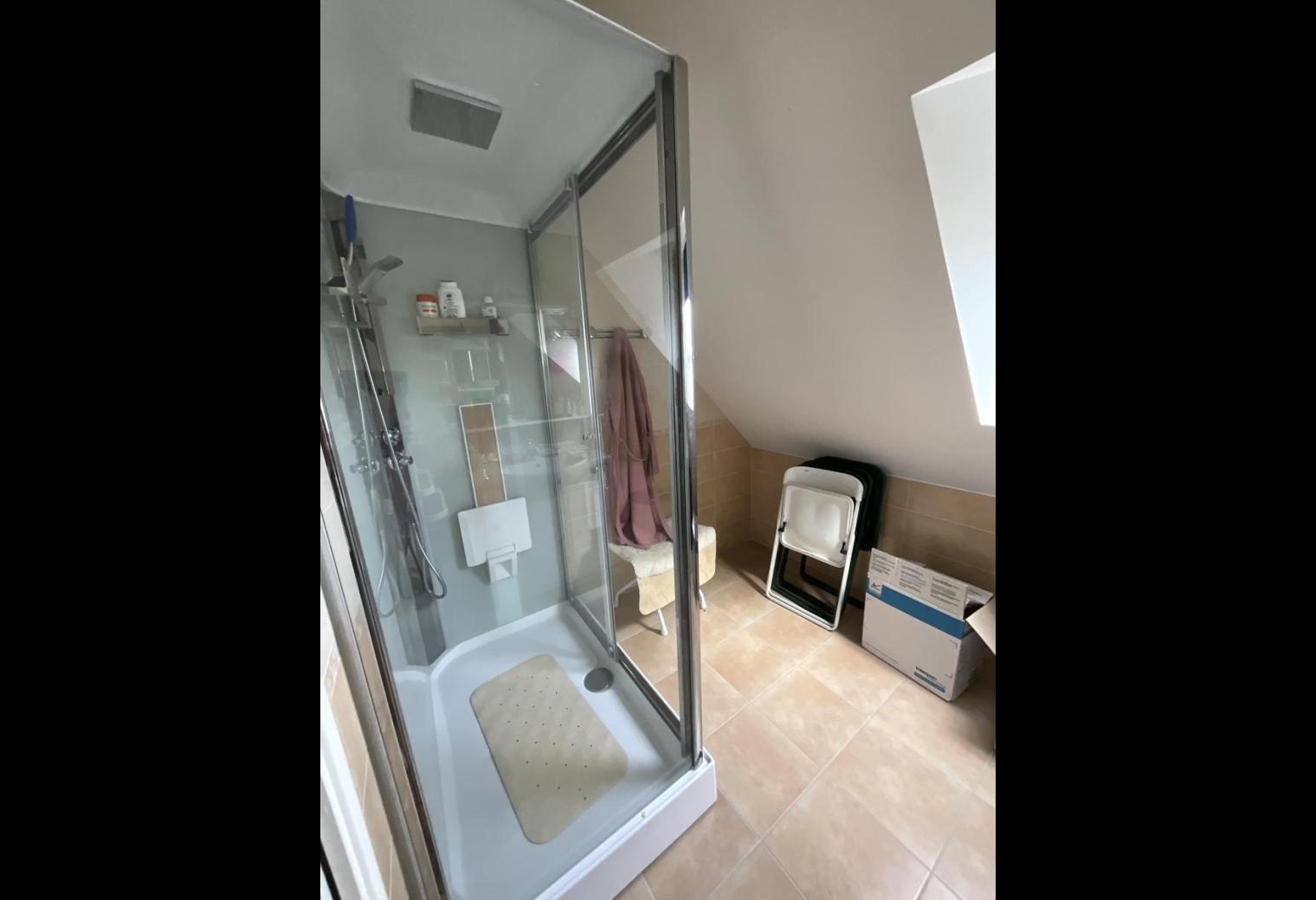 a76a4233-d050-46e4-bd72-eeca29e965f8.jpg