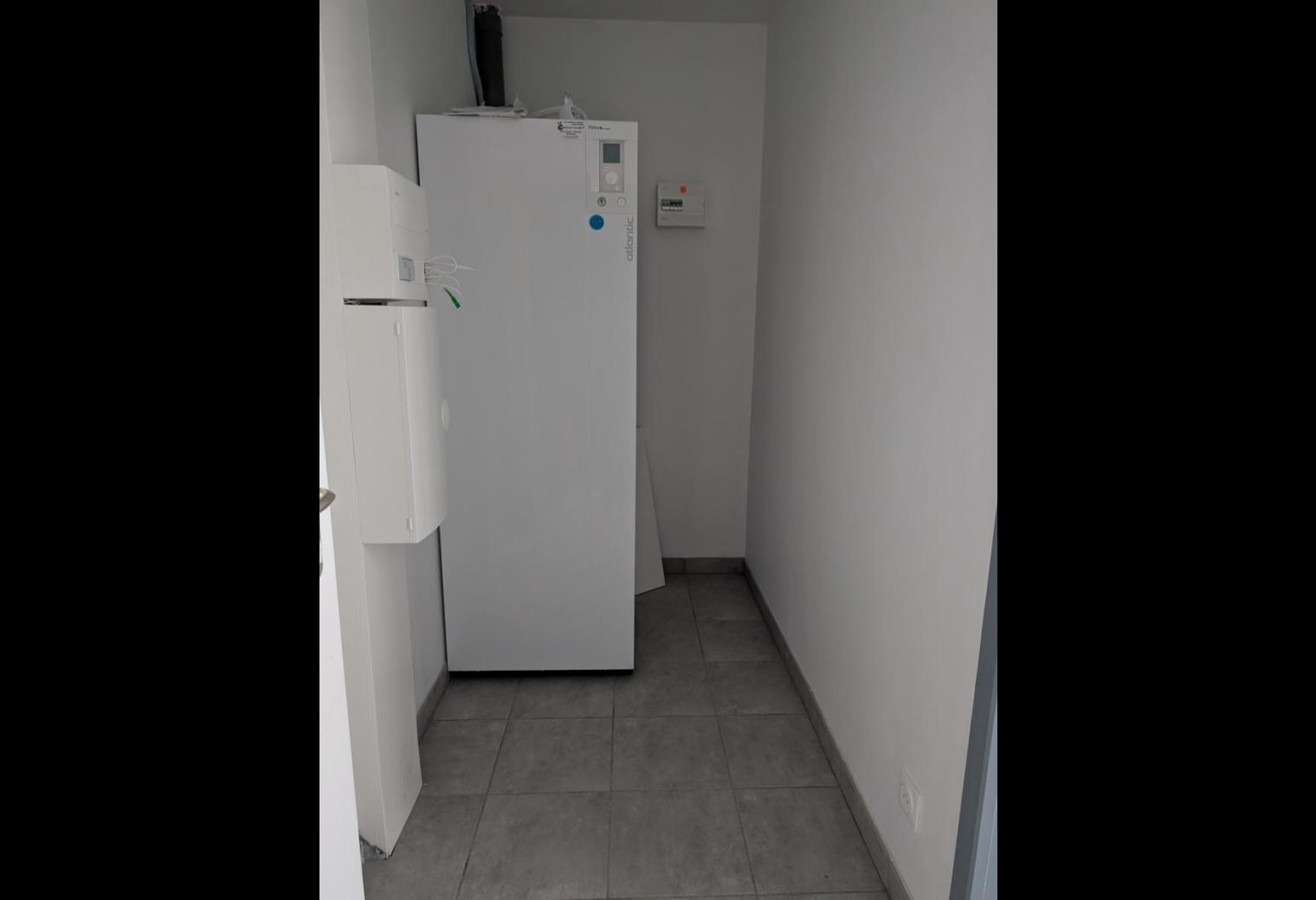ea16d723-3ed6-4934-8047-b59ae10b0502.jpg