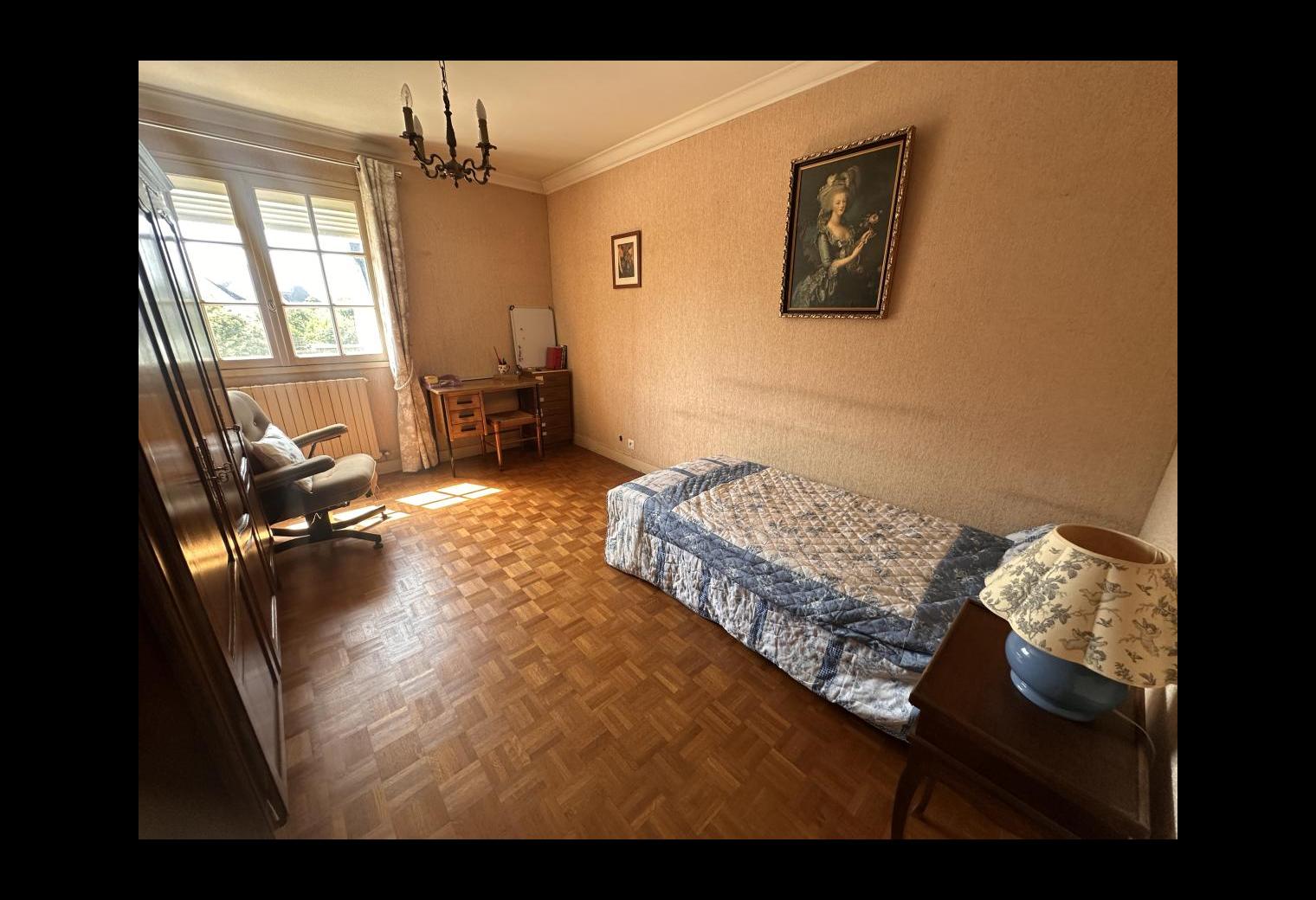 46d7bed7-7a6d-4d11-92e2-75818aaec47a.jpg