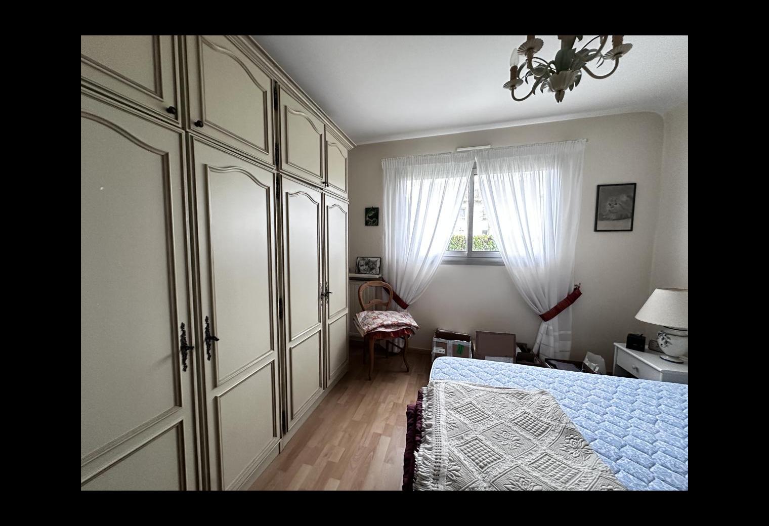b85afe1e-72a9-4bd2-a0c7-b357b6668538.jpg
