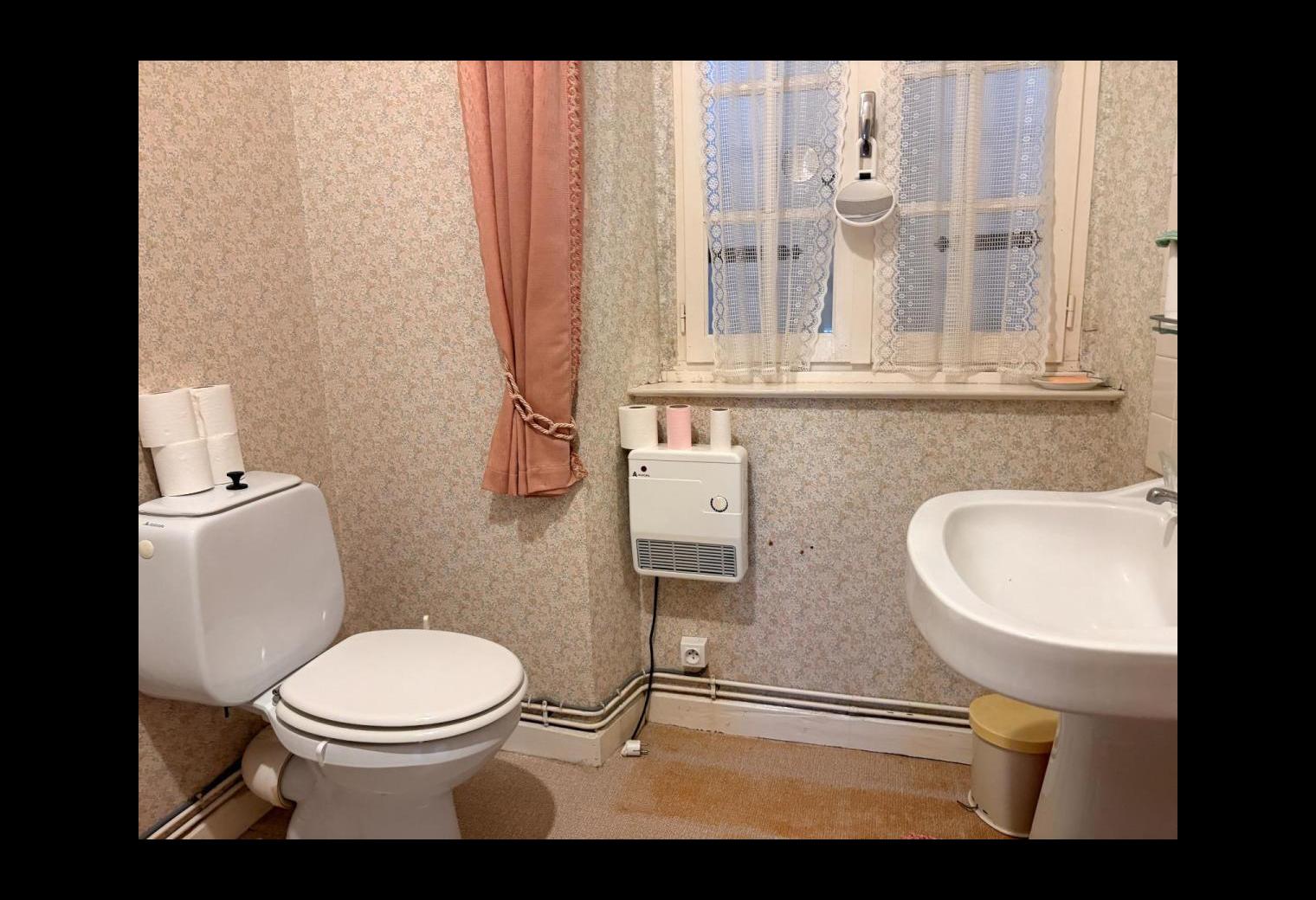 8087b96f-f5ea-4742-bb85-6c8035e5e9bc.jpg