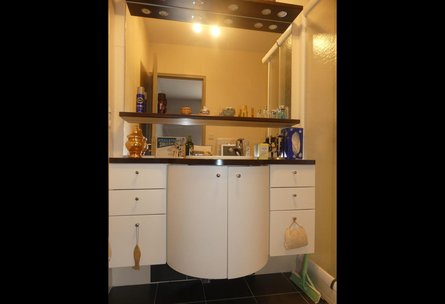 bc49d1dd-9644-4d7d-8fd3-6c06dd815337.jpg