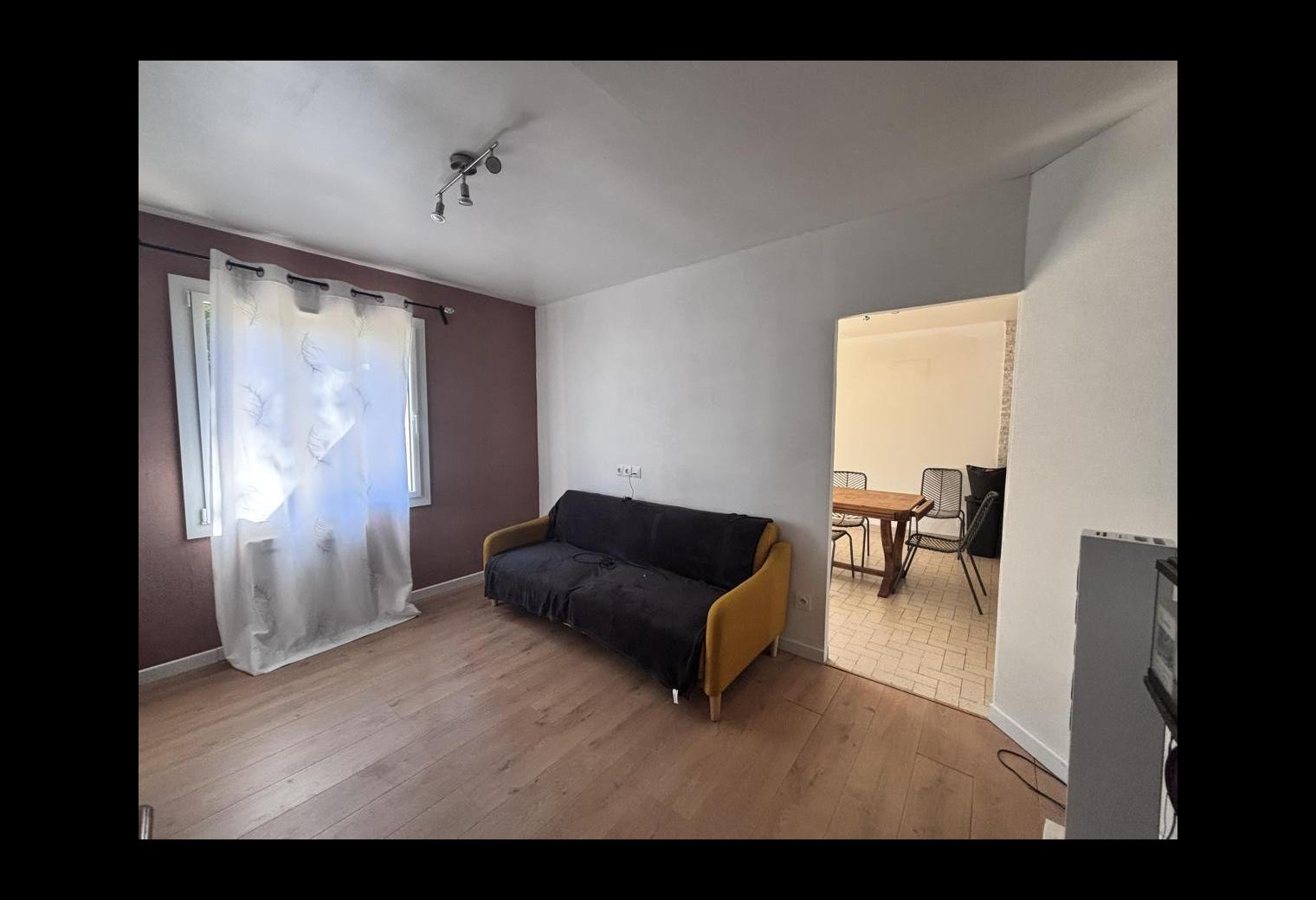 9cc6ca13-309d-45ce-a436-df568855ebb0.jpg