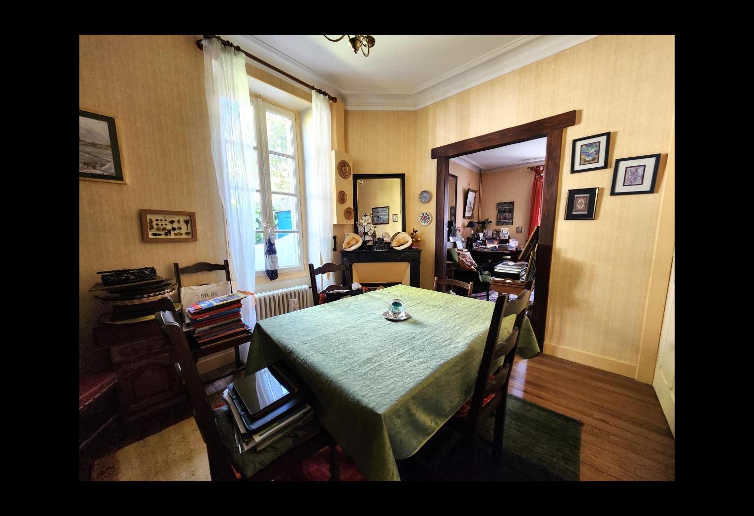 1d18d736-fb4b-4d79-85de-c880ee05a0fb.jpg