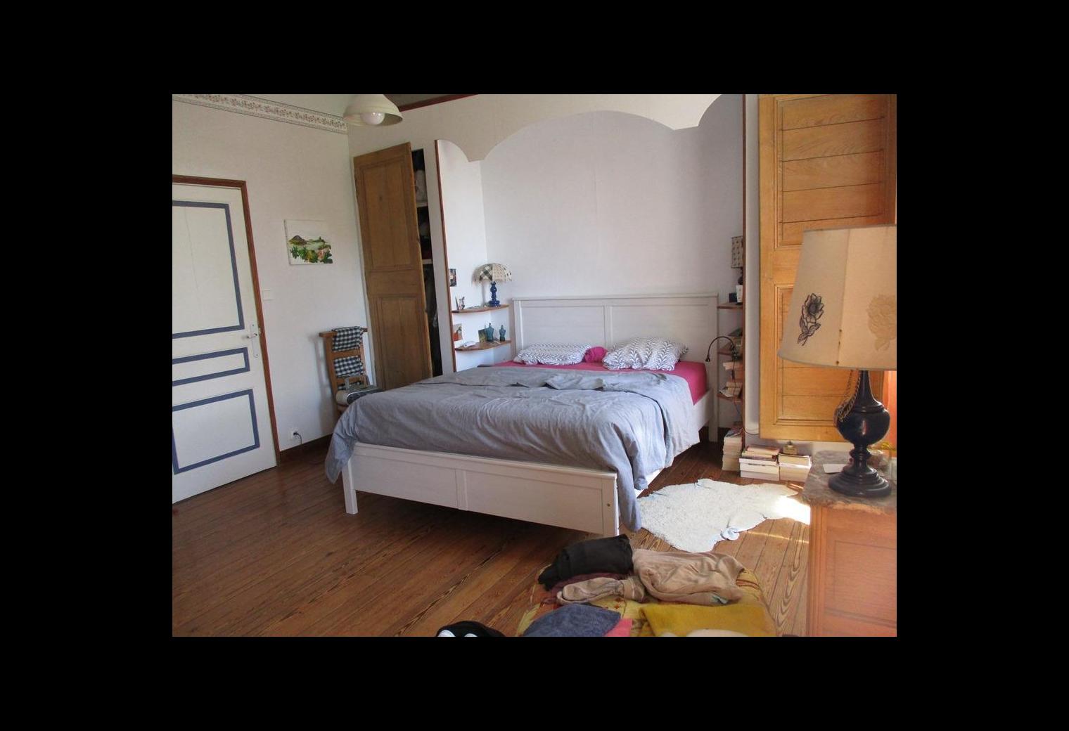 5902db63-4aee-4217-8484-9efe07d0fbdc.jpg