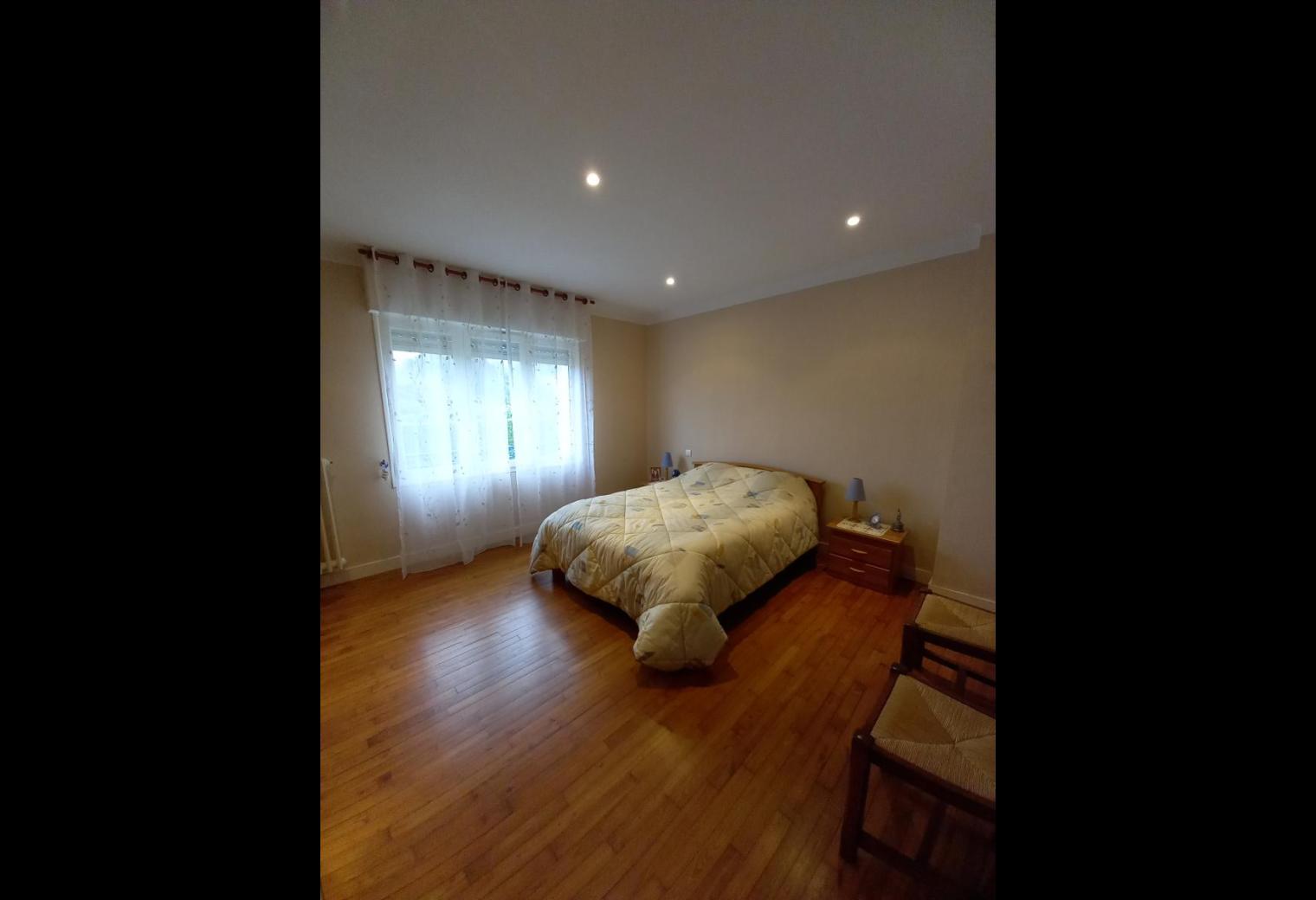 6ef5031c-01d1-4737-ae5b-9859e94f8720.jpg