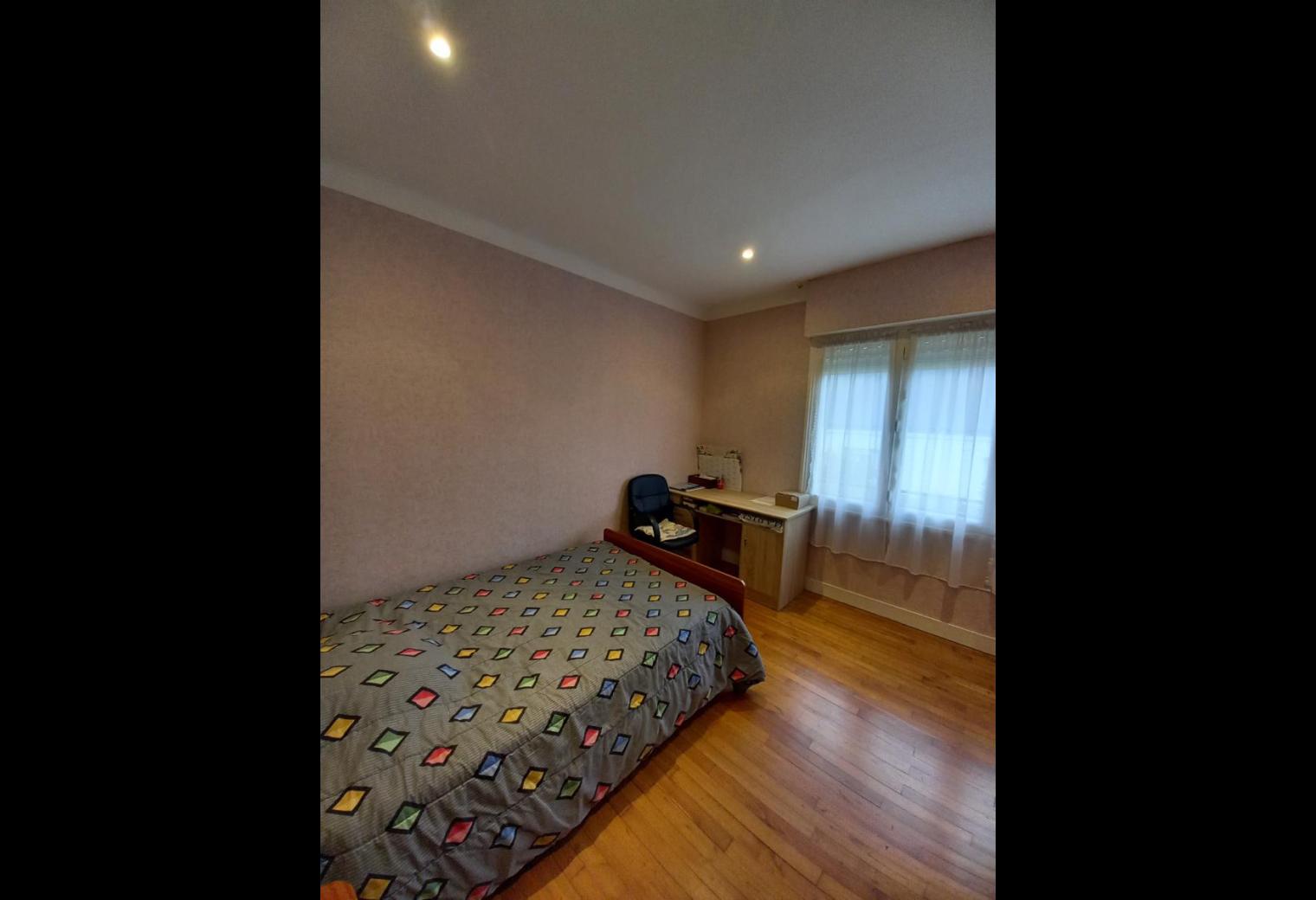 a80ce479-1856-4811-9708-fb18f451dcf5.jpg