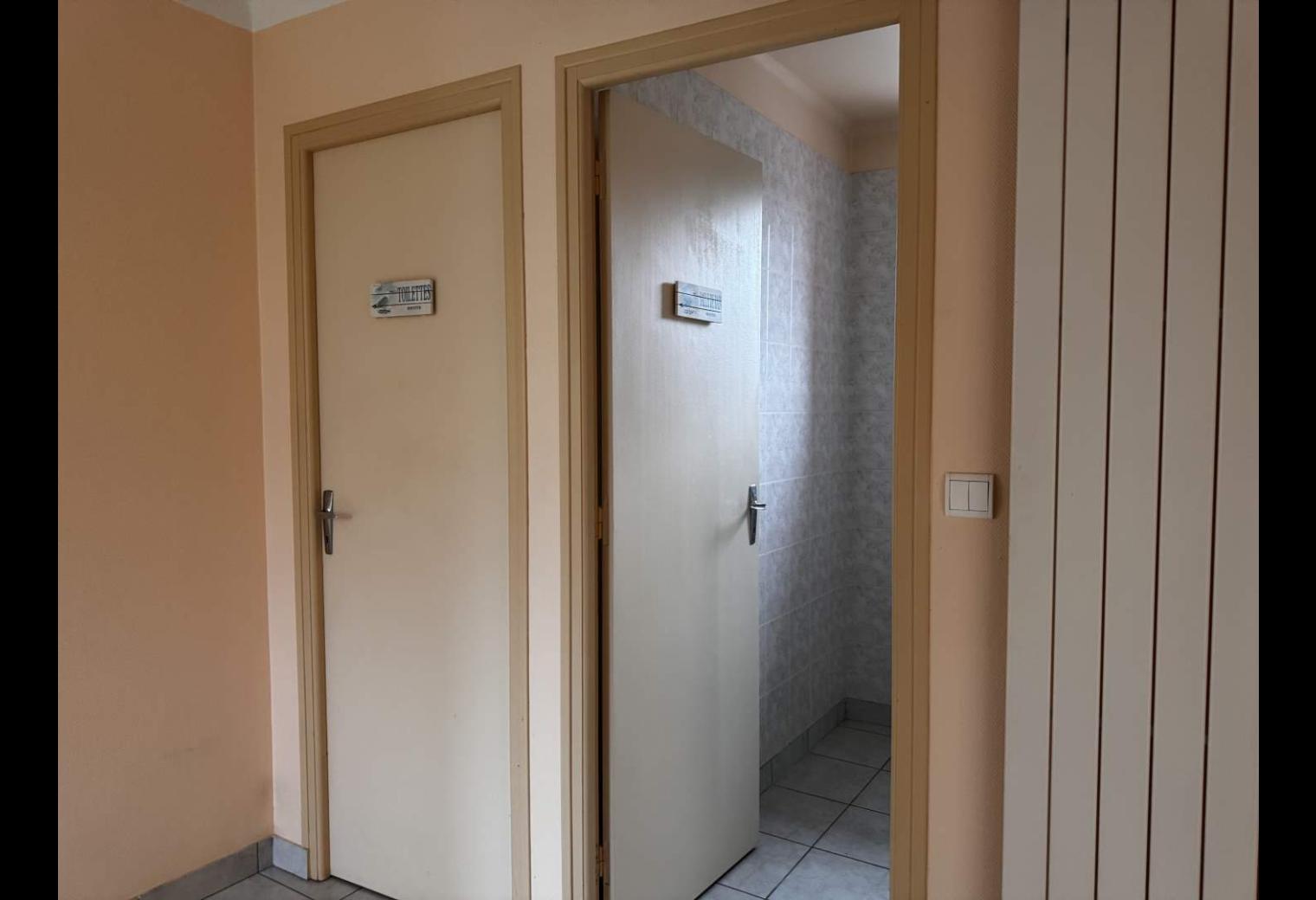 dcbaa1a8-b608-4698-965e-086d97723a97.jpg