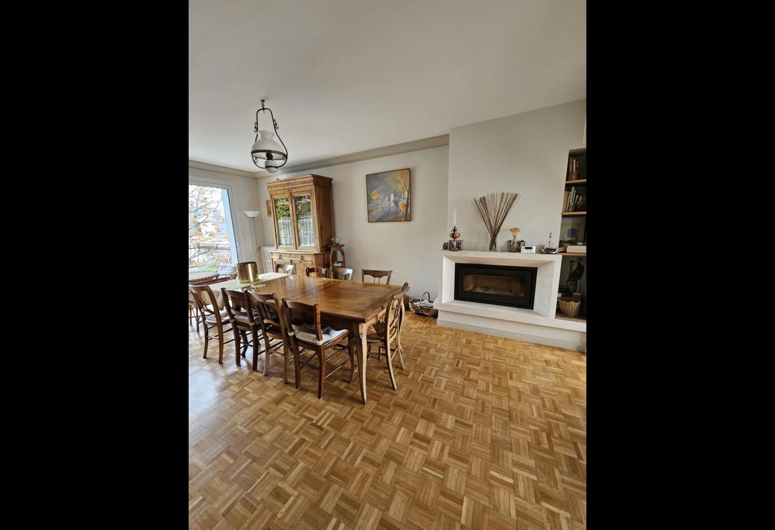 3d5da22a-adde-460c-9e38-29edde617d9f.jpg