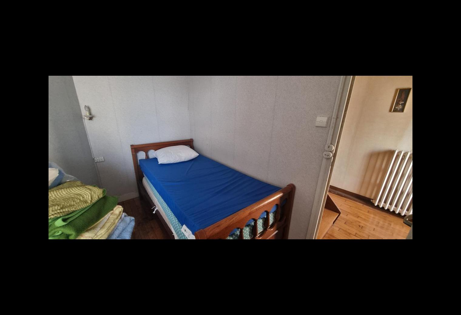 fd77294d-83cd-429b-aa96-7e7d3aa2fcc0.jpg