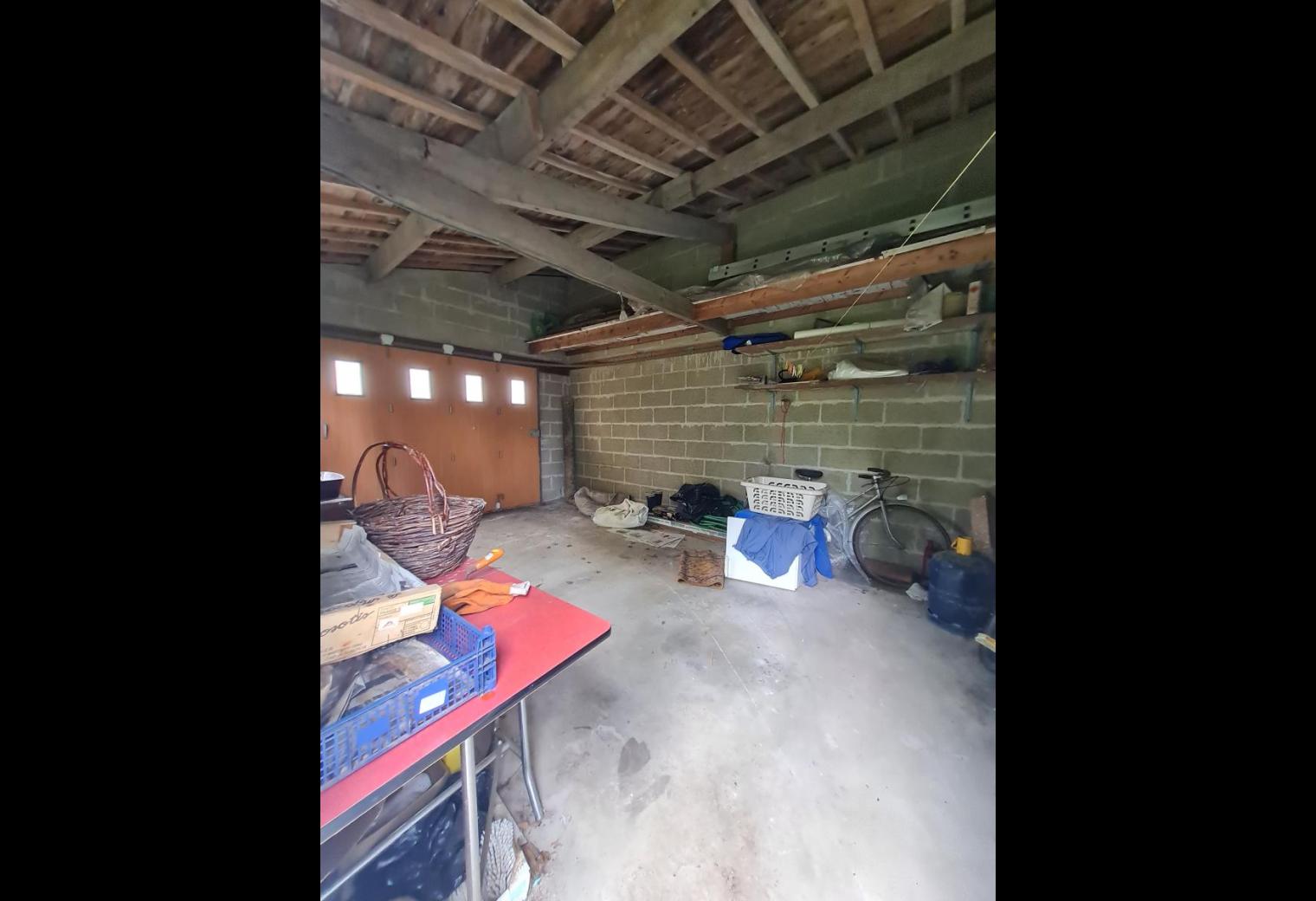 d59838b9-b3e1-43e6-b4a9-192b426e27dc.jpg