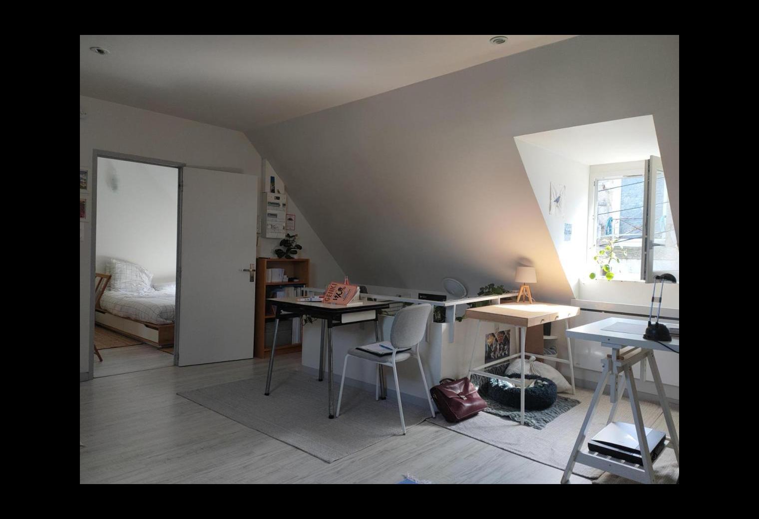 2c2b45de-7de8-4d5a-9db8-43b4b2974ca6.jpg