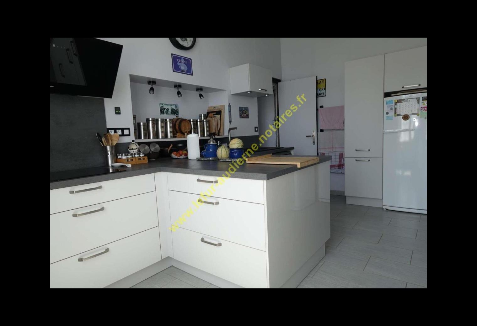 3d7c6550-1926-4ef5-9aae-4954a6203091.jpg