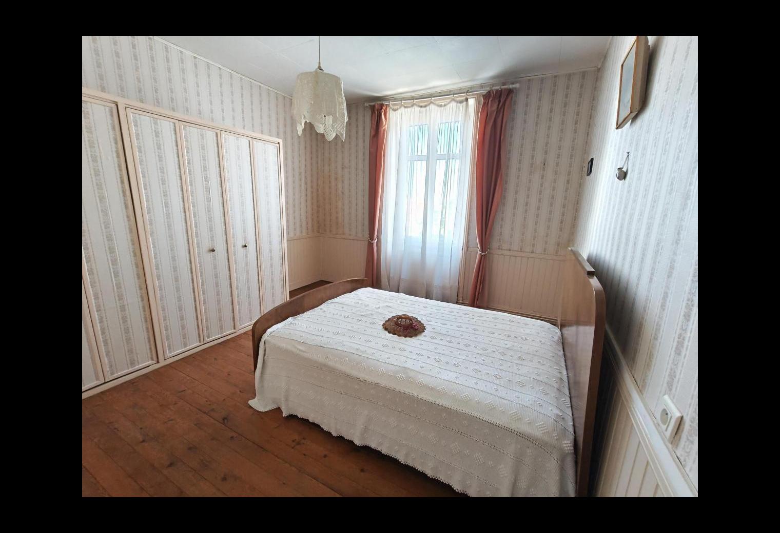 40a304d4-b754-420a-b09d-77caefaaba3e.jpg