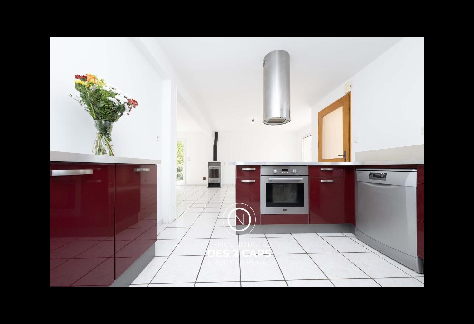 ea5de3d5-66e1-4e55-8d18-12ca8bf5cc11.jpg