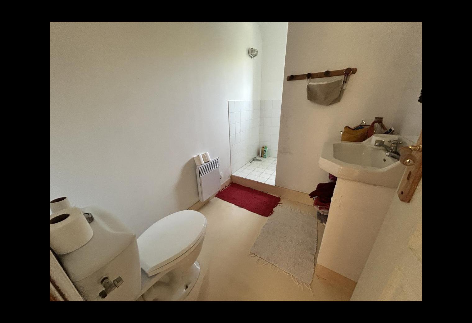 3d28865f-de41-446b-a626-dd1c394d3fba.jpg