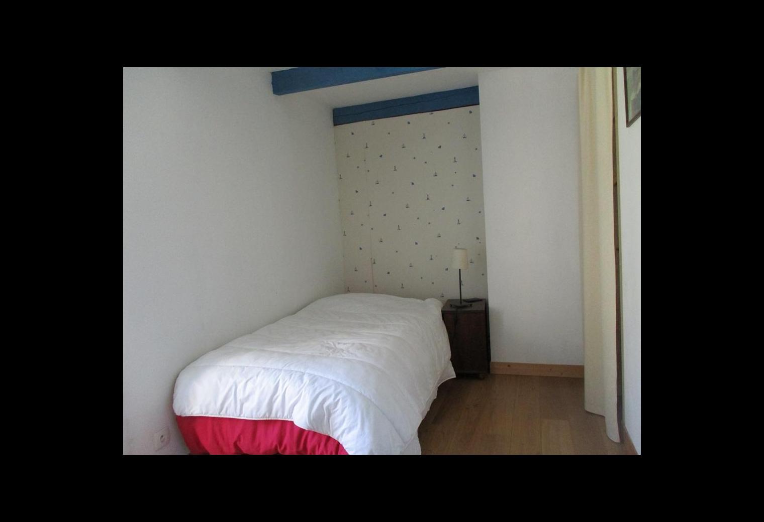 9d11fd68-b7ef-4b71-809b-0daa87537f3c.jpg