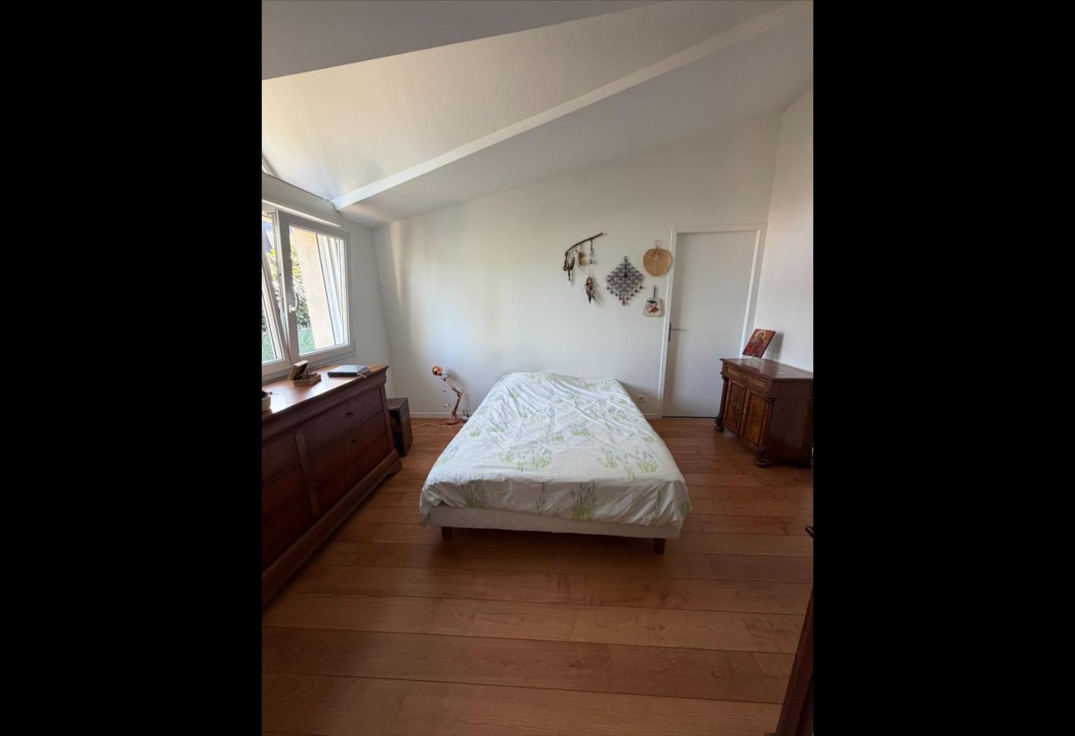 9a11bddb-d528-45d5-adac-4e159523db37.jpg