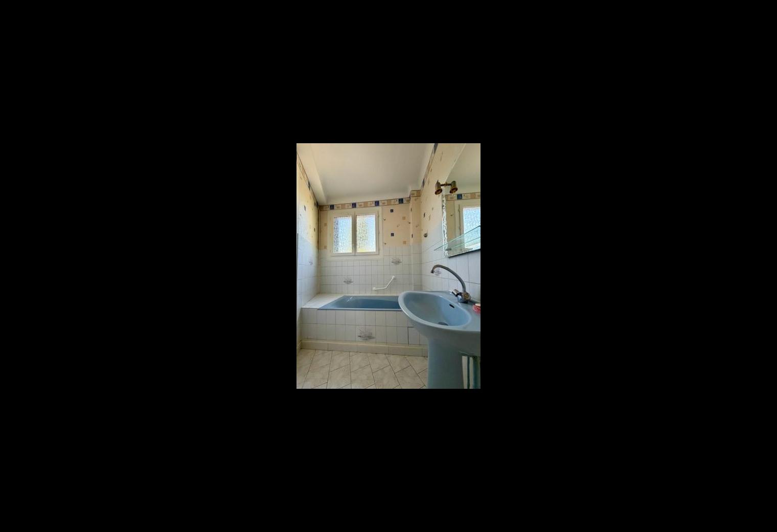 782557c6-4b62-4dec-8119-5765029b2541.jpg