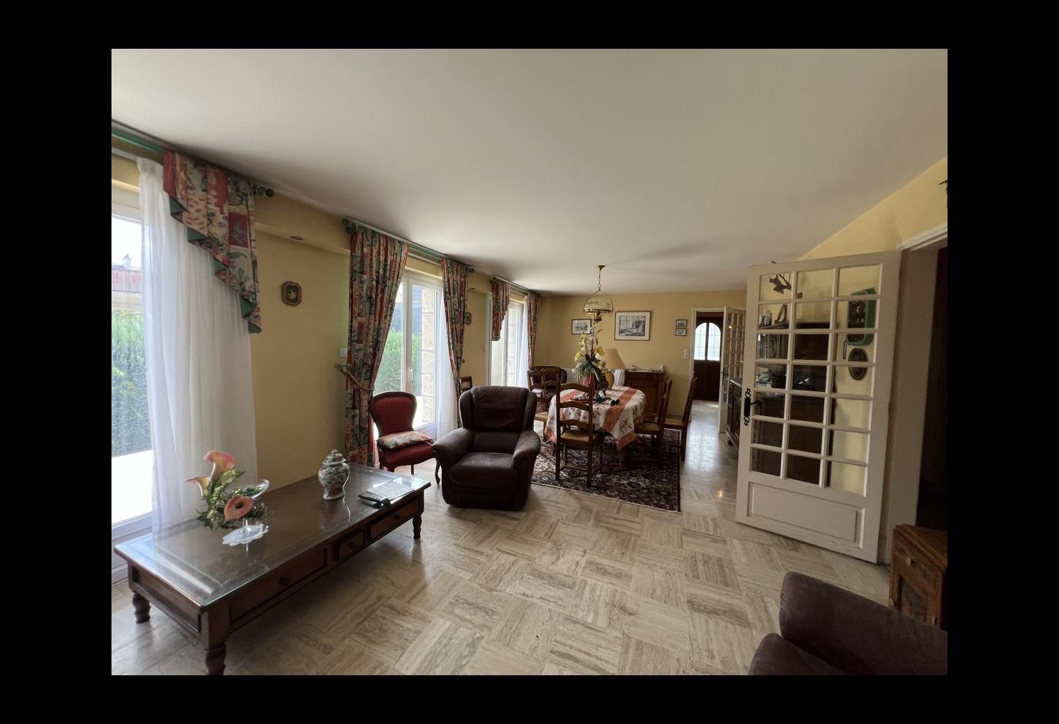 3d43be87-5ae0-4269-82c8-bc6b2ccaaff2.jpg