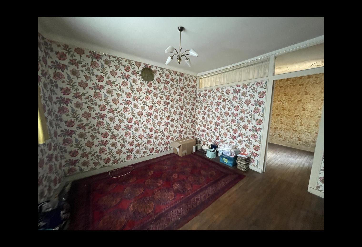 a55905f3-206b-4aed-98ac-472eda33bd9f.jpg