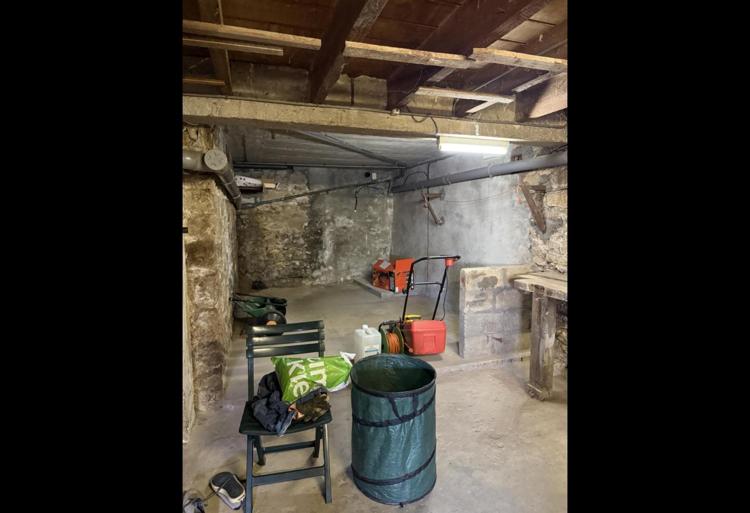 267959c2-ac9d-4da8-bf85-bddeef15604a.jpg