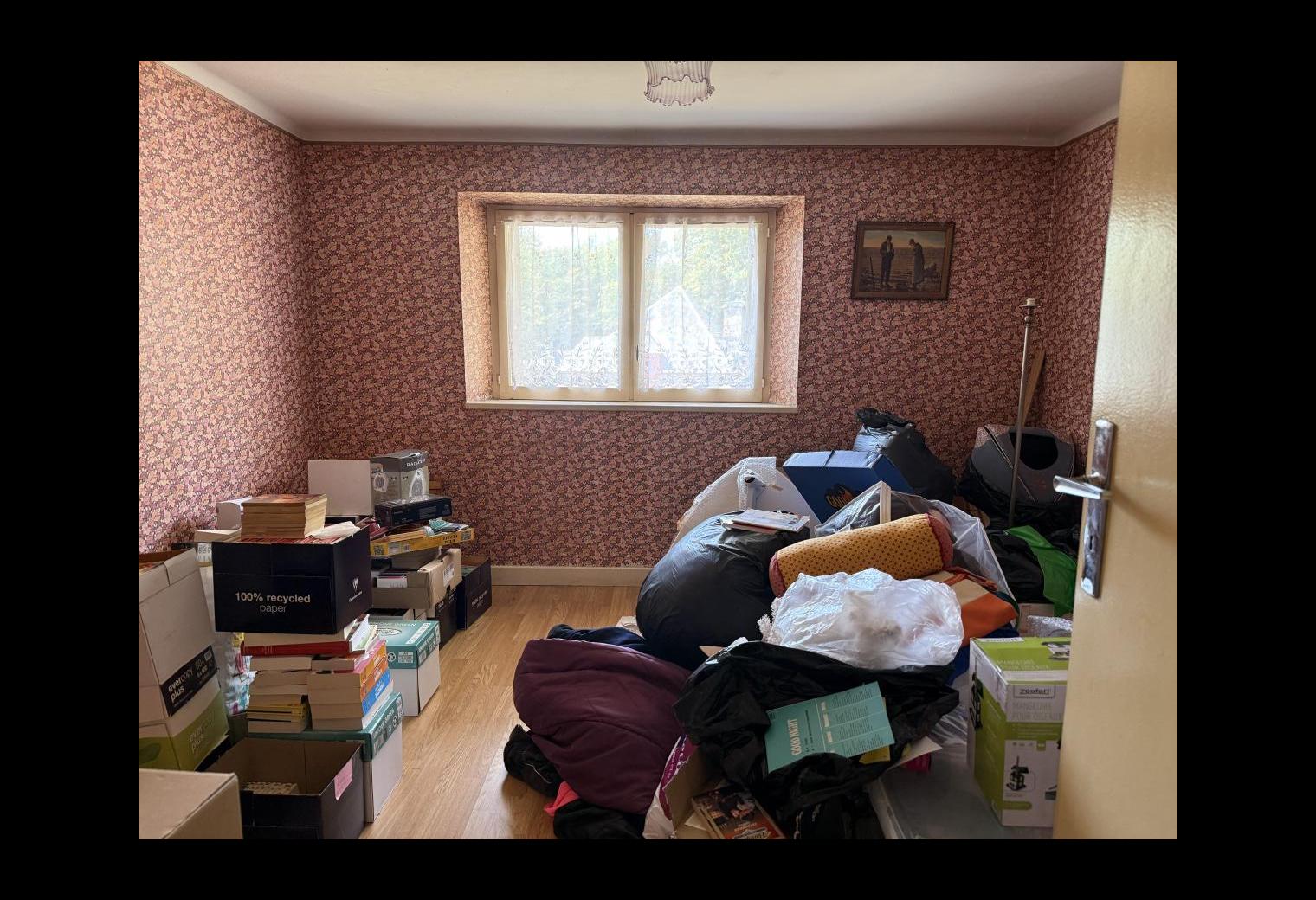 69d76b70-c423-40c6-b205-dd8f82dada18.jpg