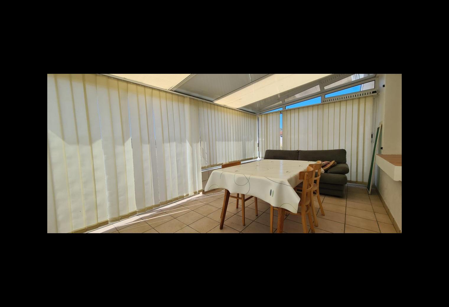8ba776e4-c32f-474e-8dab-ff111deb958b.jpg
