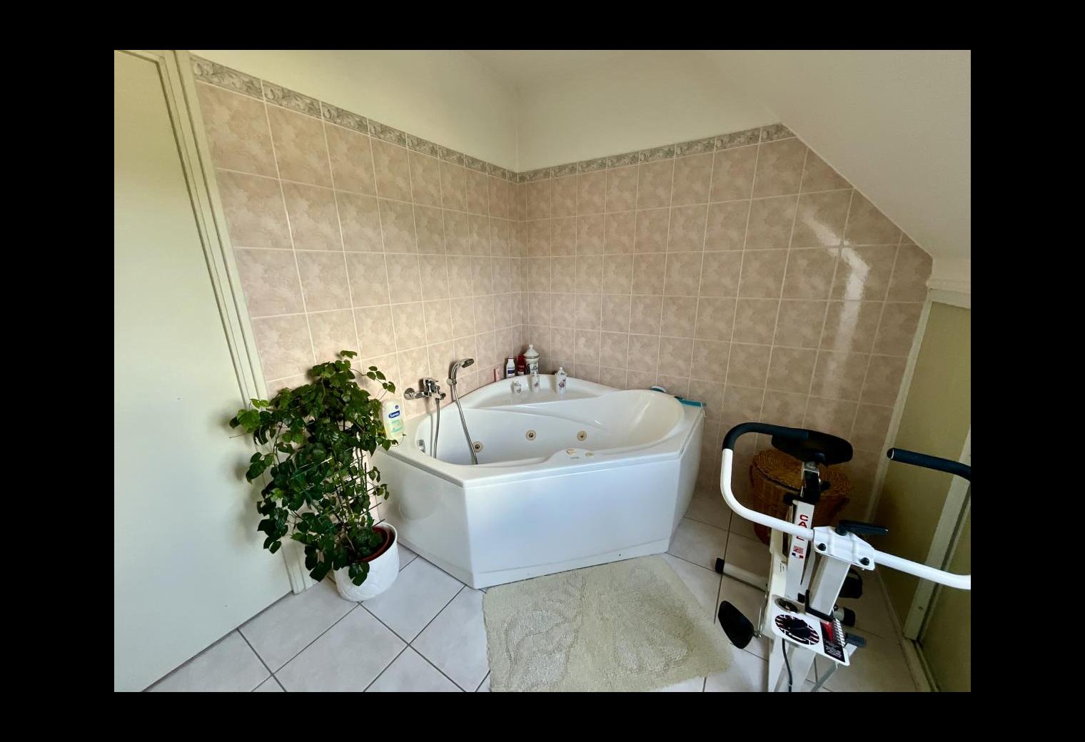 4da3d509-87ff-472b-8313-169be99558b7.jpg