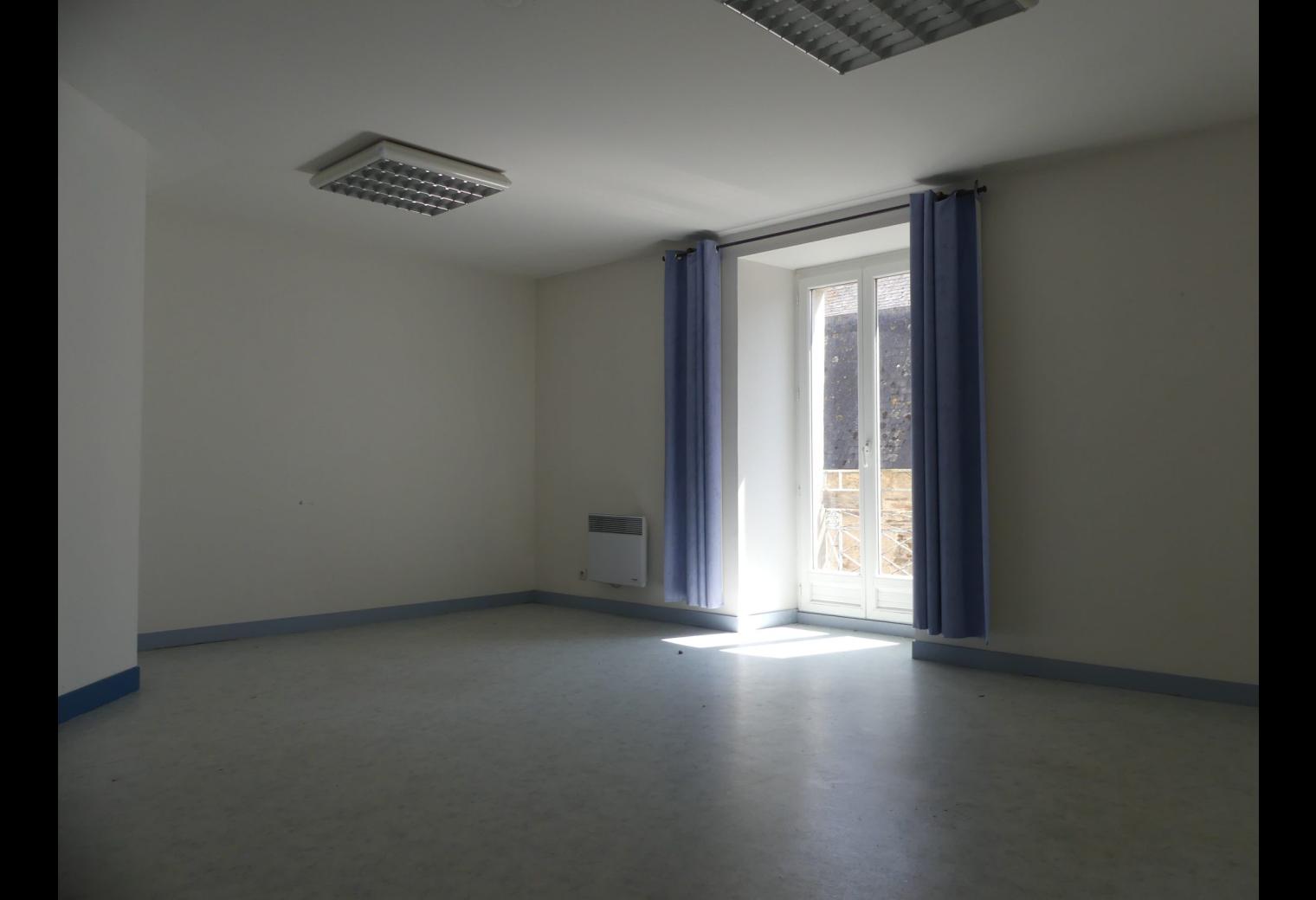 32cea07d-c429-413d-bfb4-346afd3bc783.jpg
