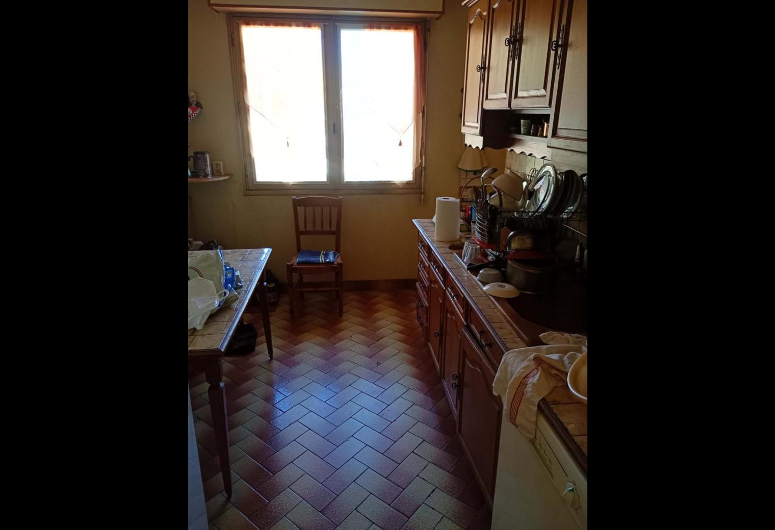 fba3d8f2-8c91-46db-8738-e95e29e9db34.jpg