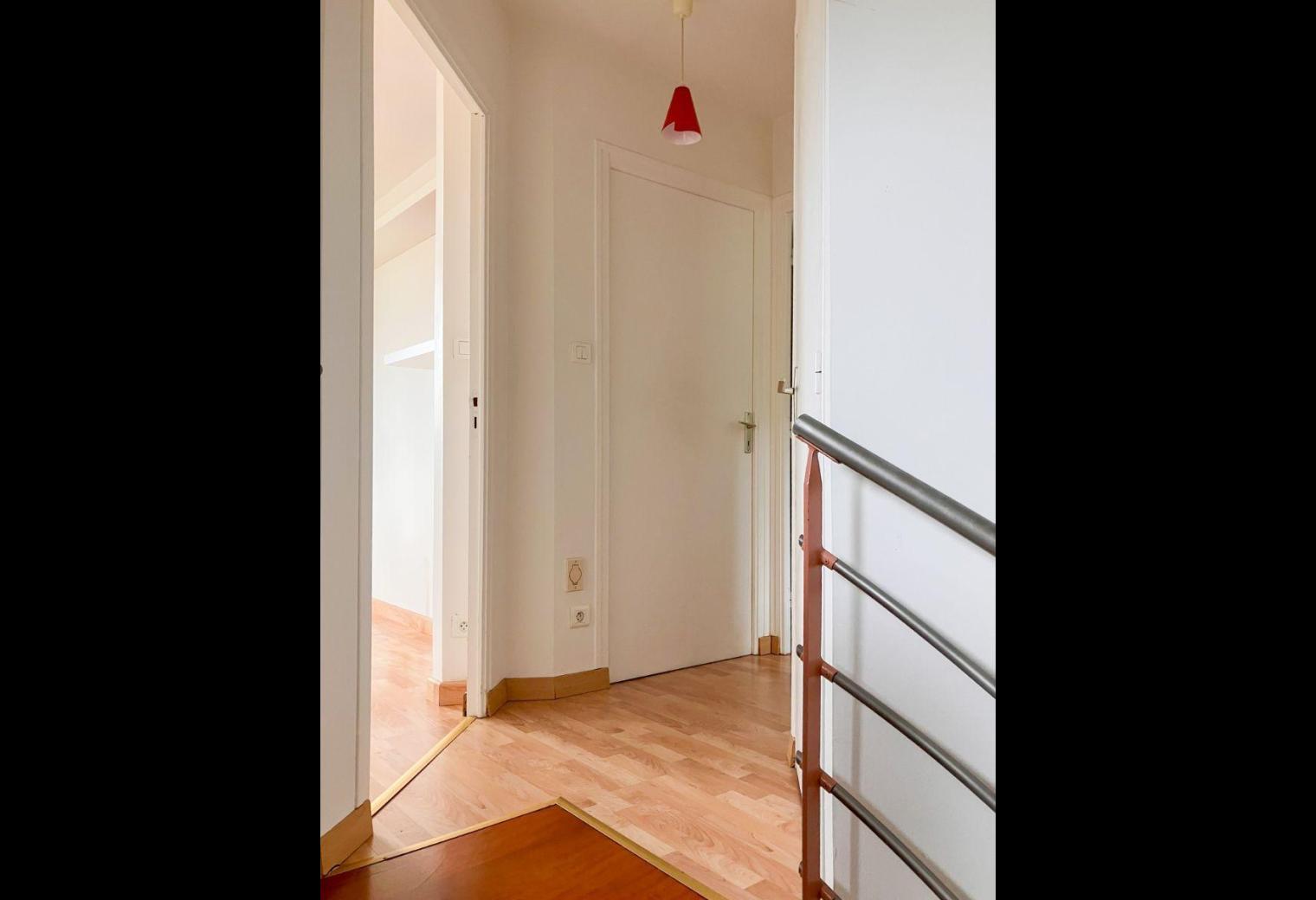 a9feb870-81f9-4e3b-b3d9-5e127340a6c0.jpg