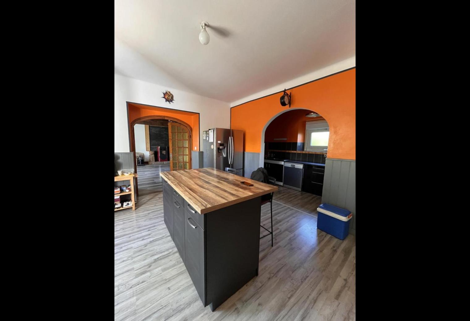 13a5b084-9674-4ba0-aaf2-6b8b5ebad108.jpg