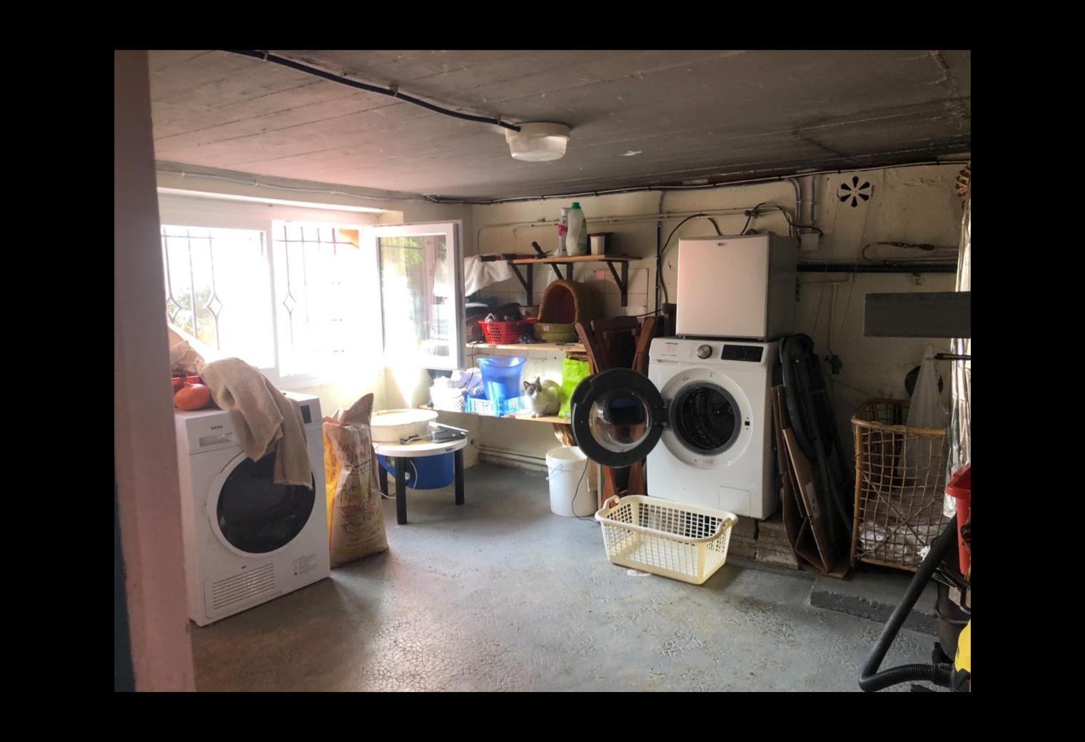 f37fdfa2-a2be-4131-98ff-05a012190700.jpg