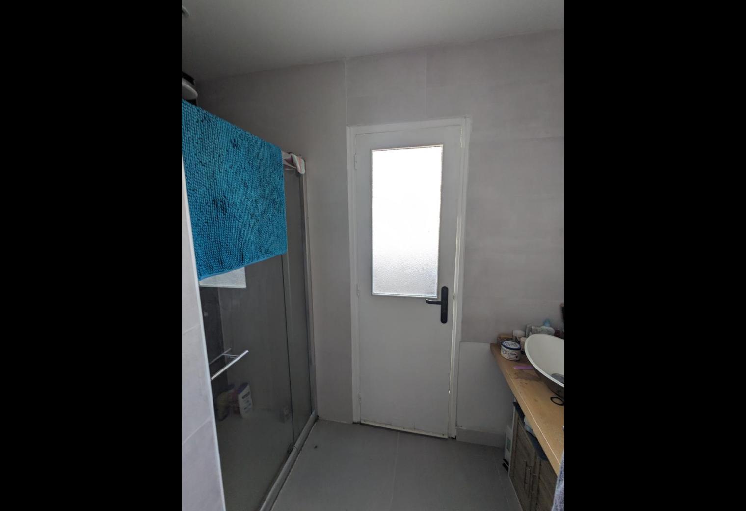 6d282a37-3266-43e3-b572-89ba6c20aeb2.jpg