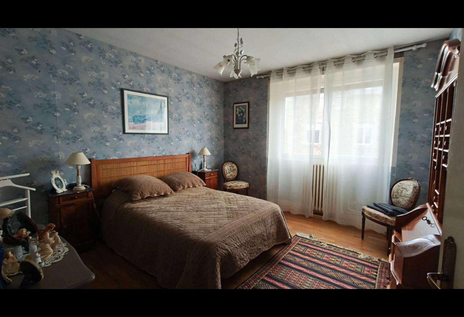 e4751ca5-0be1-4f52-976e-9ef84149e9f7.jpg