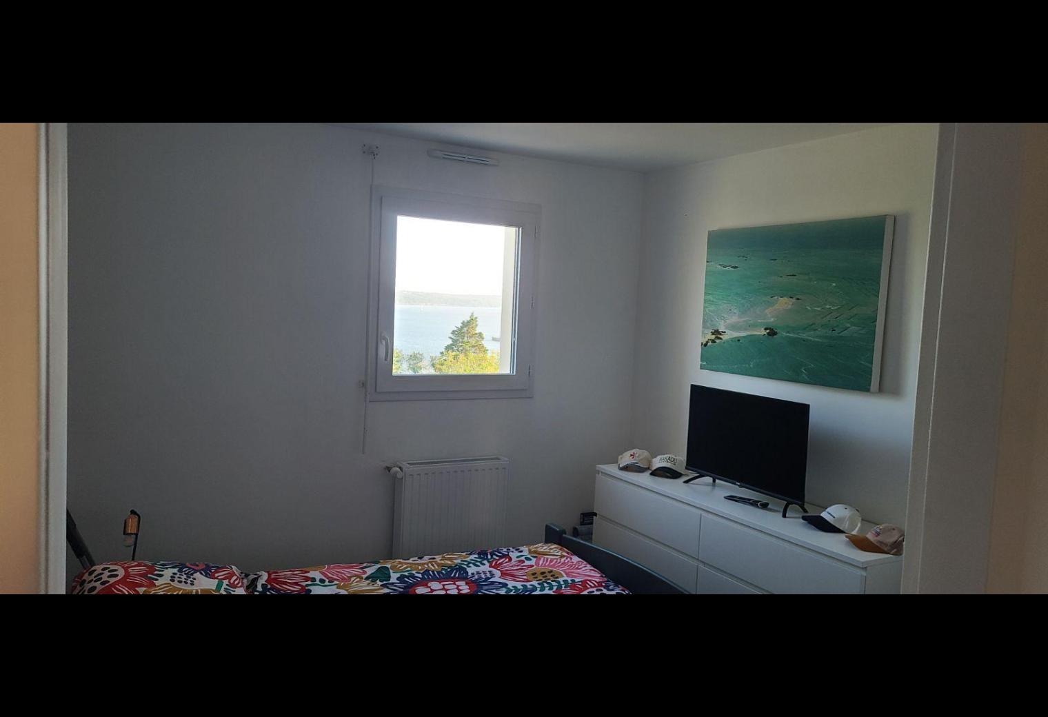 1af3d0c4-b1fd-4a25-9161-683d833b1ca5.jpg