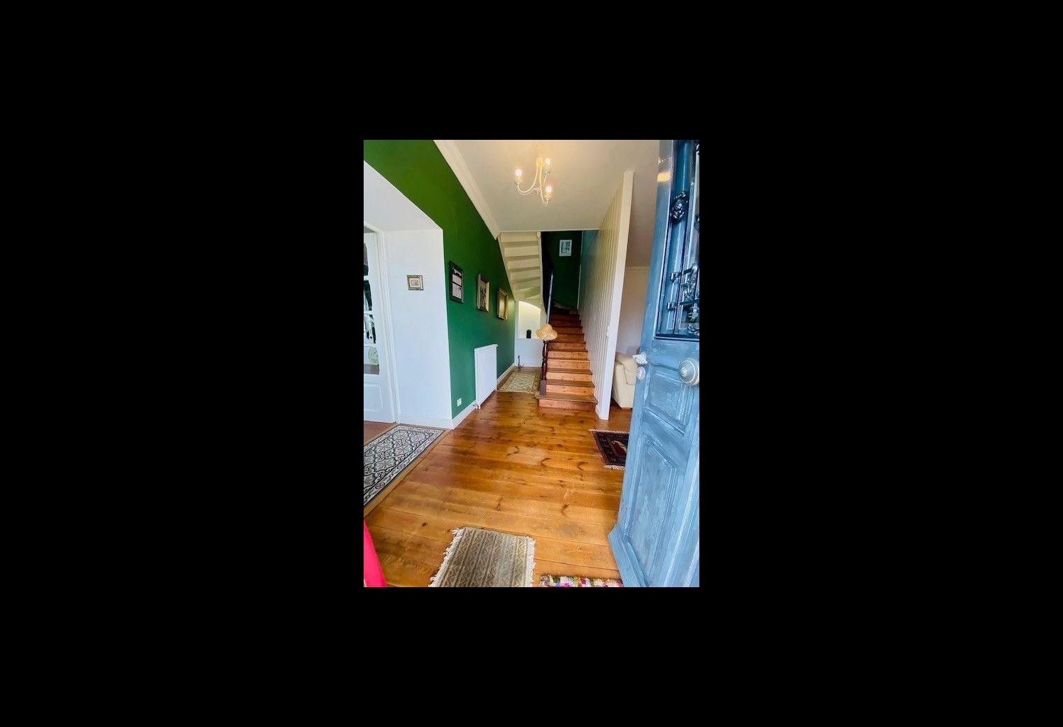 ade8c69b-978b-4555-910f-b6460fdfccae.jpg