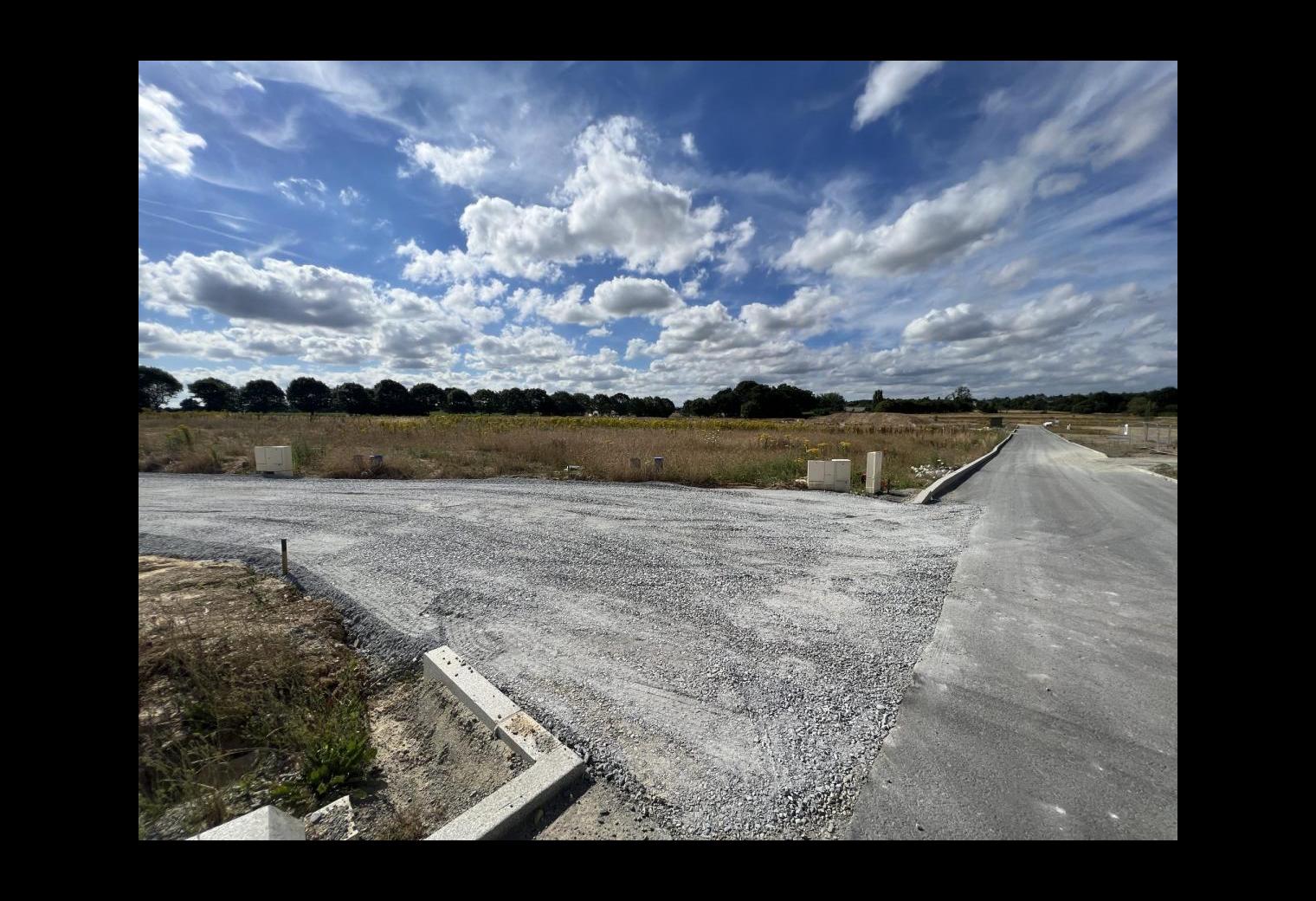 c0d94f41-4765-423b-b907-2c593ccde219.jpg